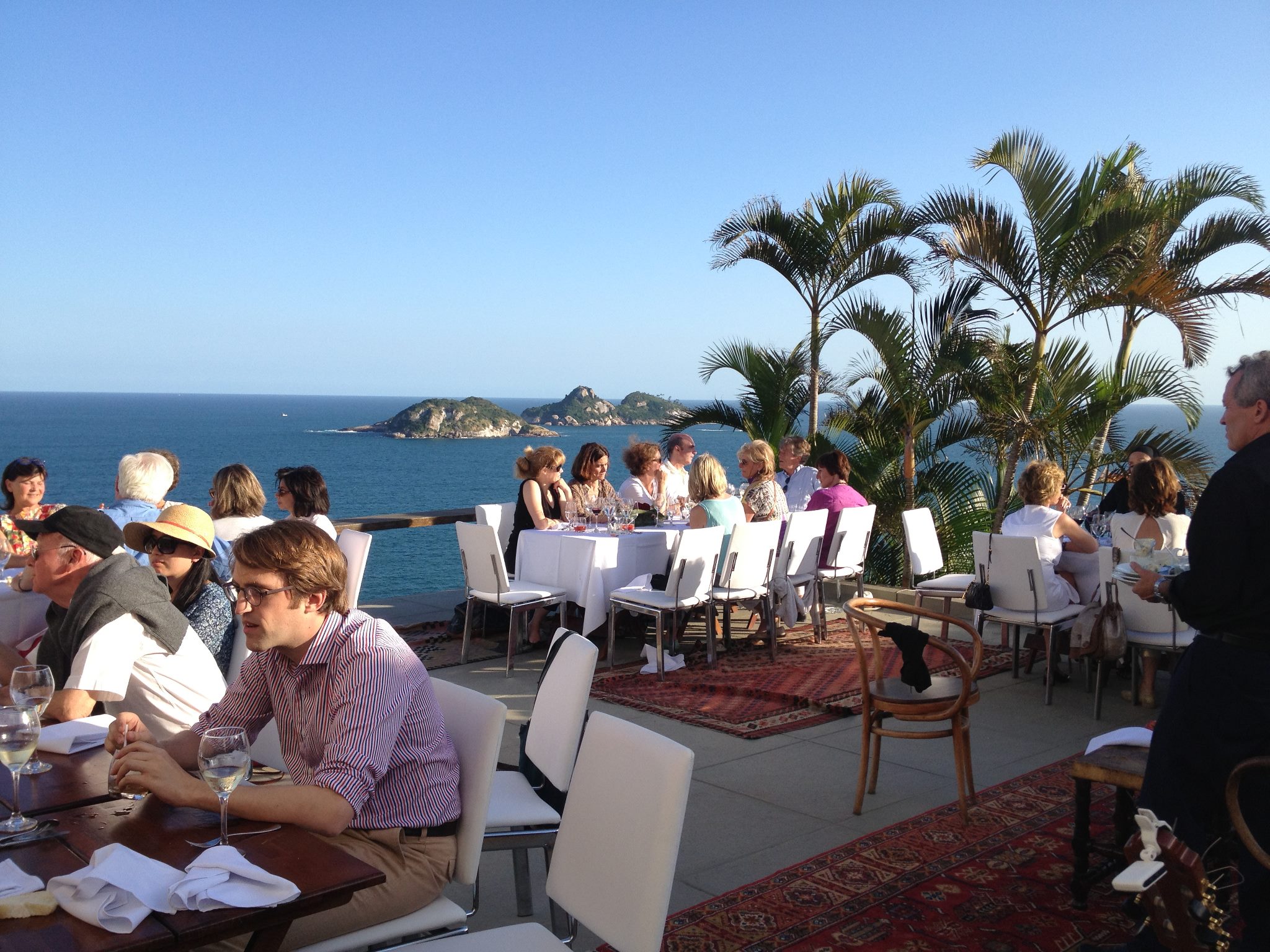Cliffside Guest House & Experience