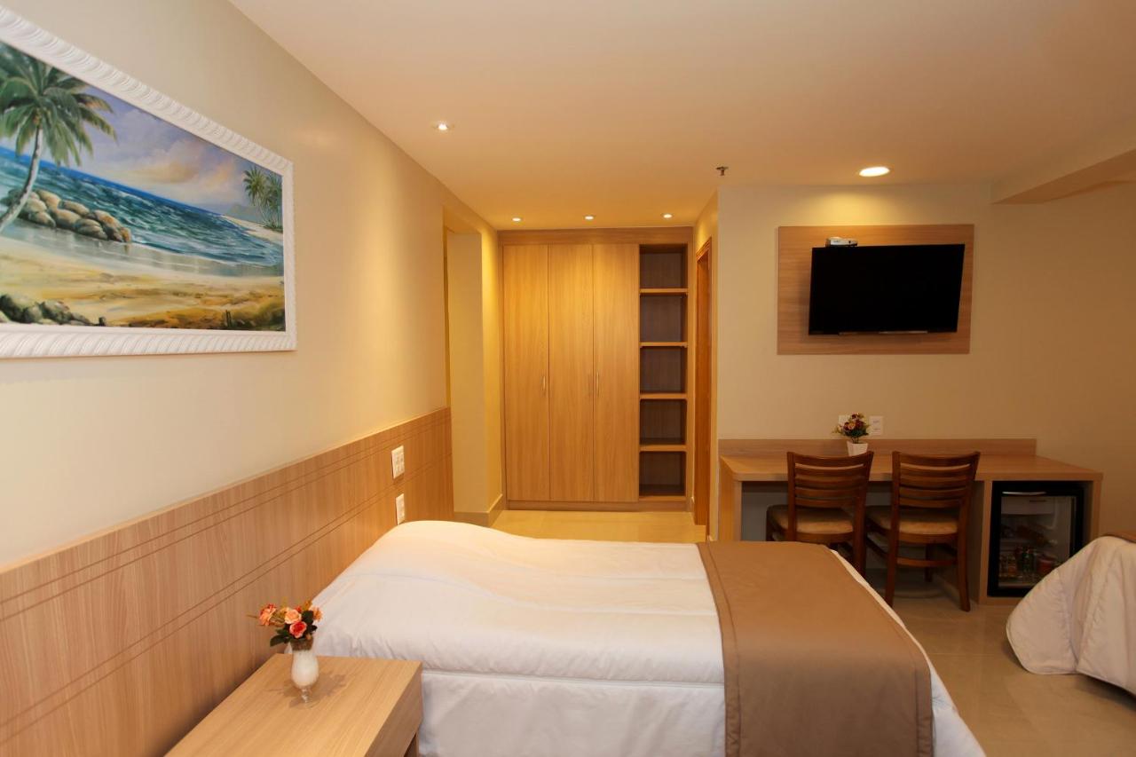Elegance Praia Hotel