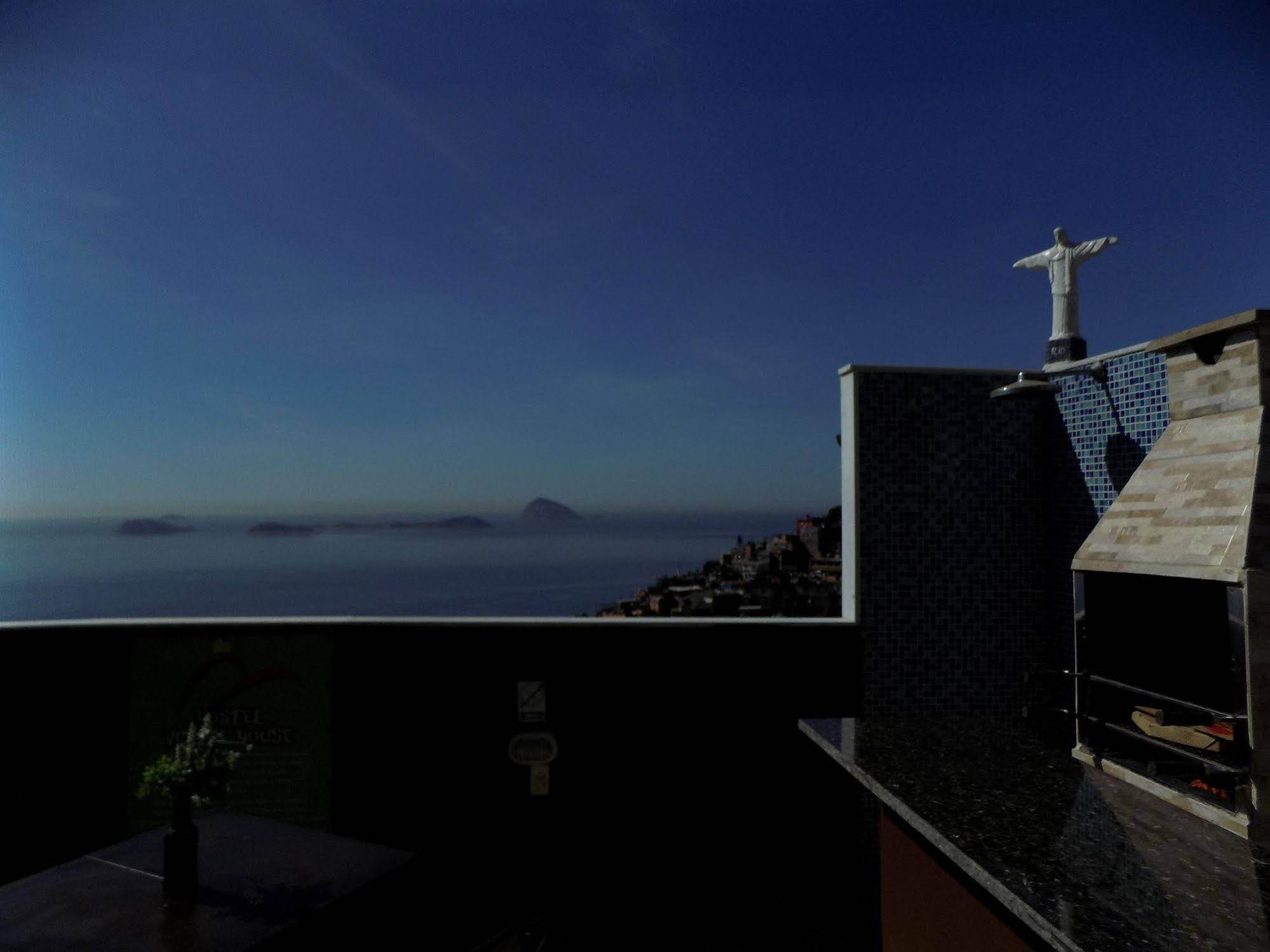 Hostel Vidigal House