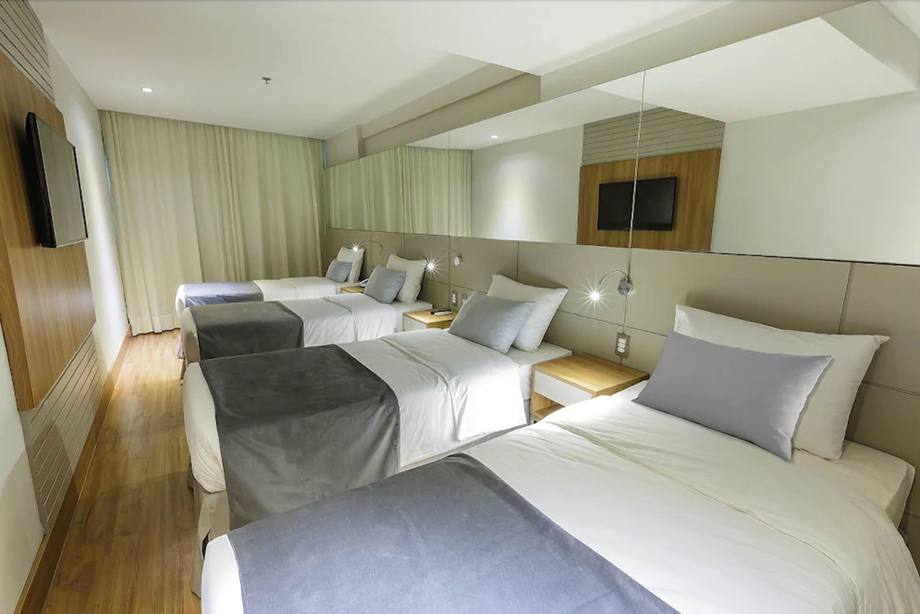 Hotel Atlantico Travel Copacabana