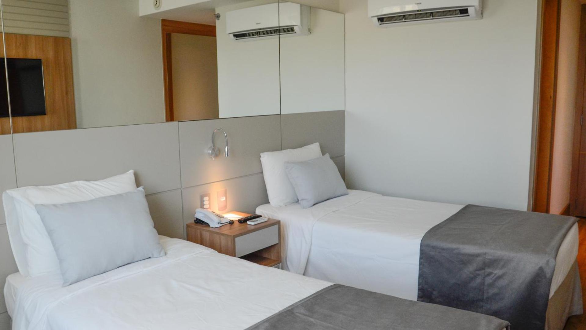 Hotel Atlantico Travel Copacabana