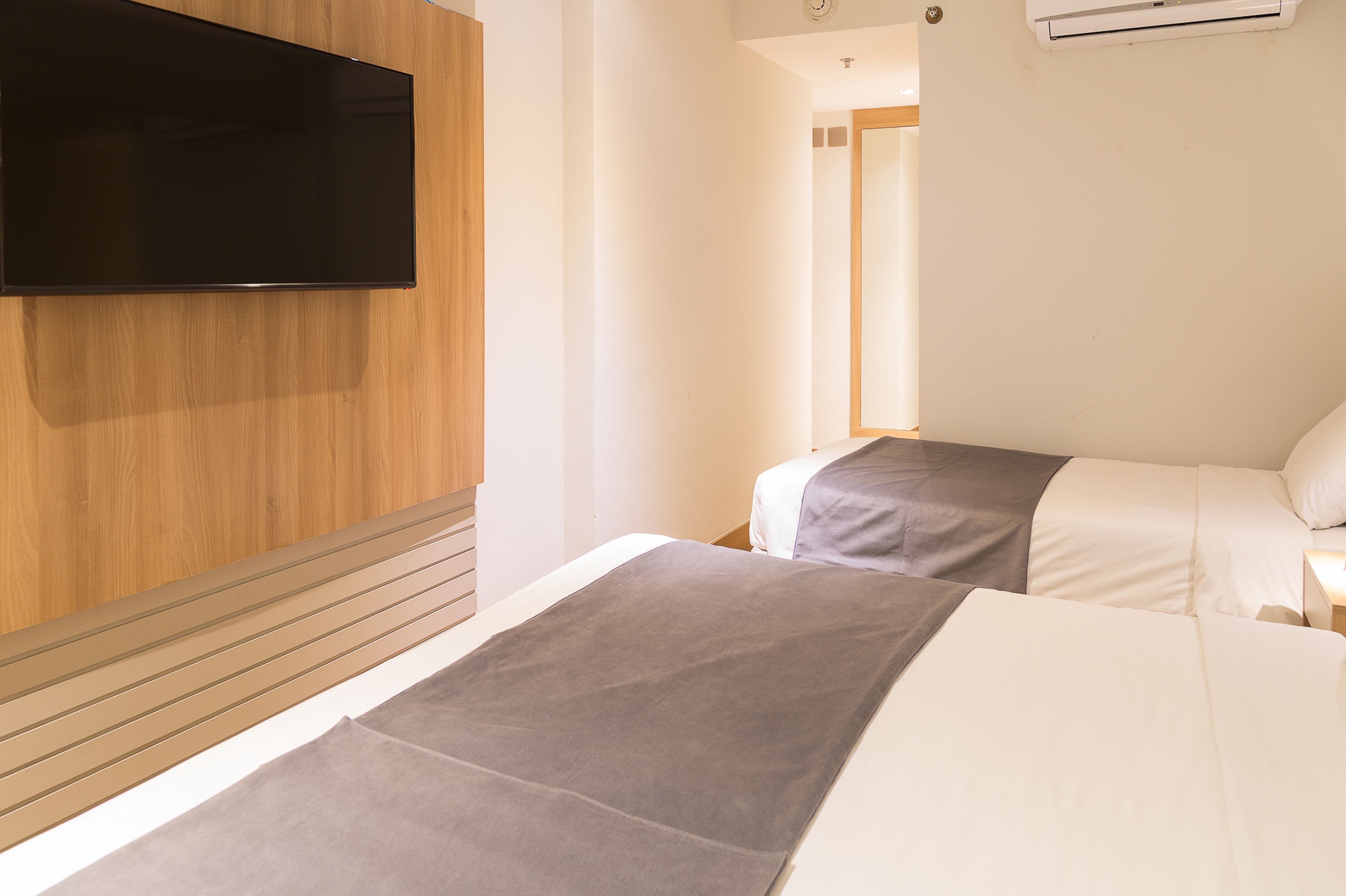 Hotel Atlantico Travel Copacabana