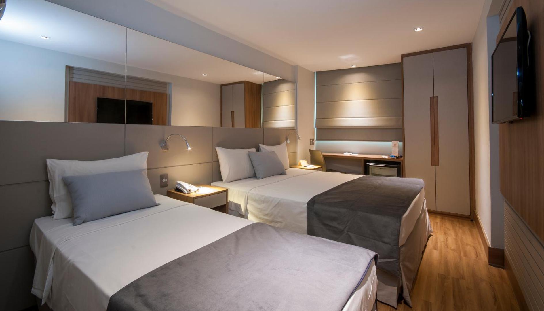 Hotel Atlantico Travel Copacabana