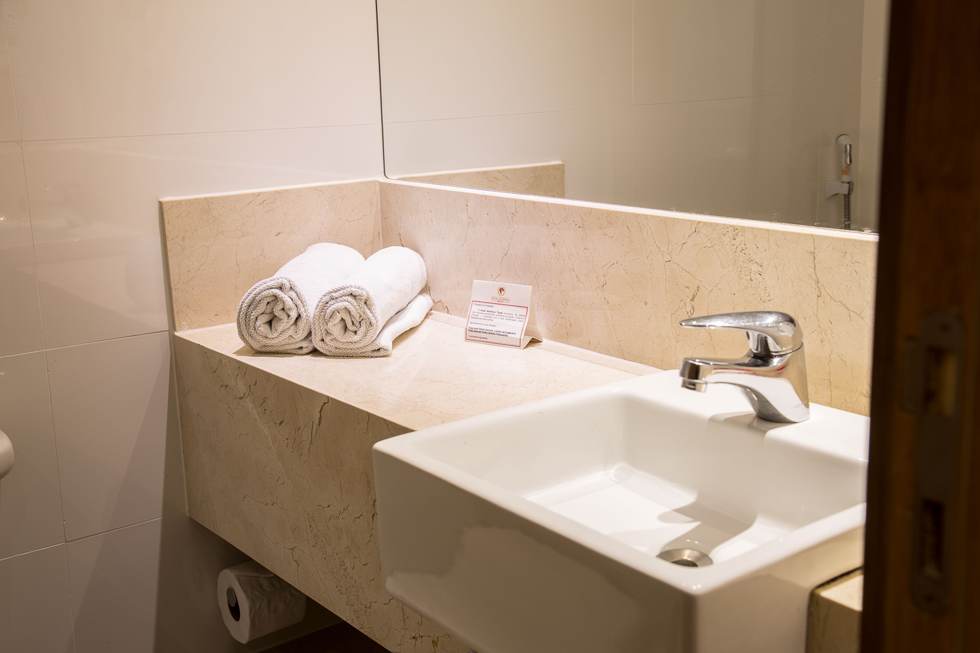Hotel Atlantico Travel Copacabana