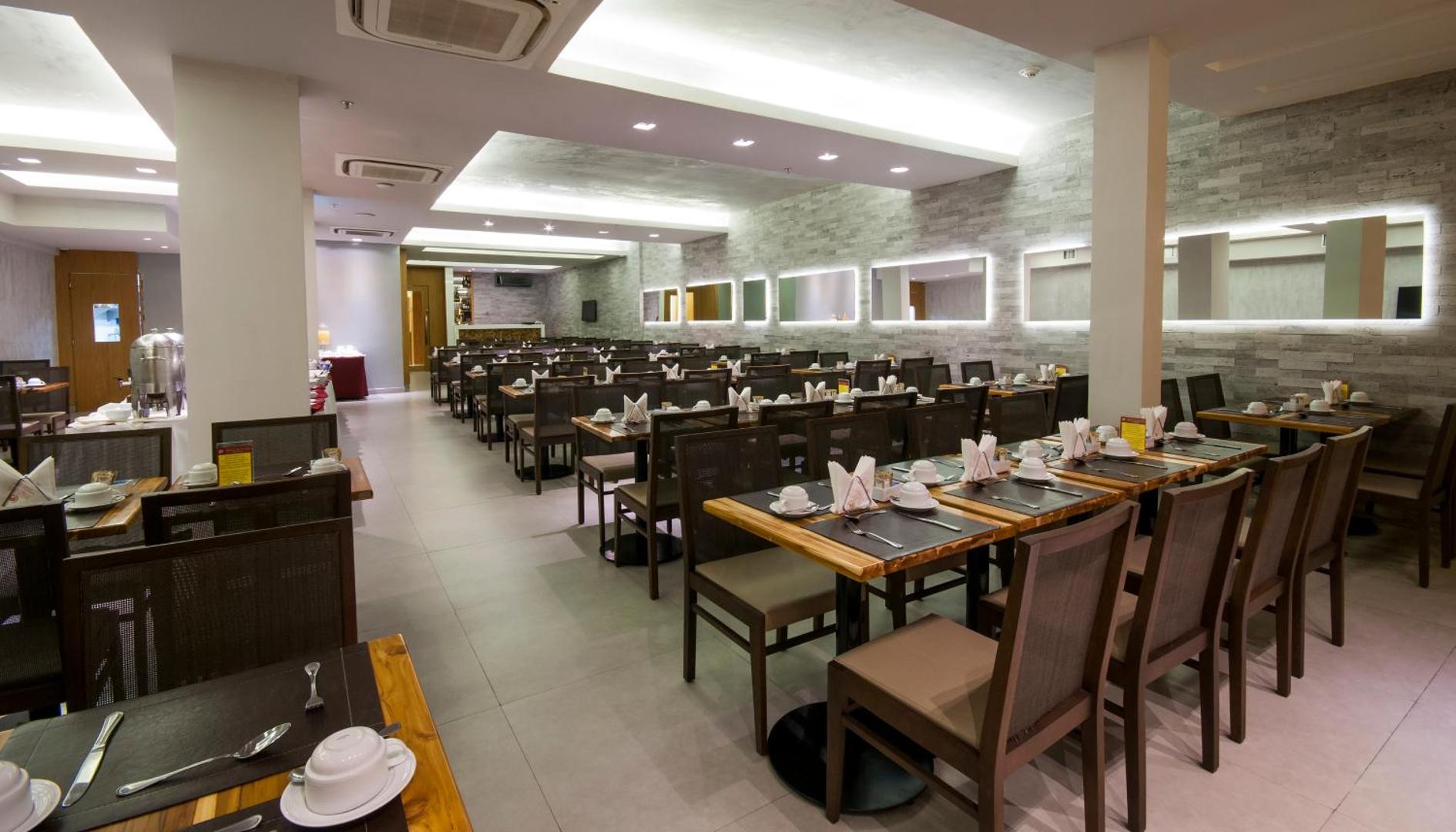 Hotel Atlantico Travel Copacabana