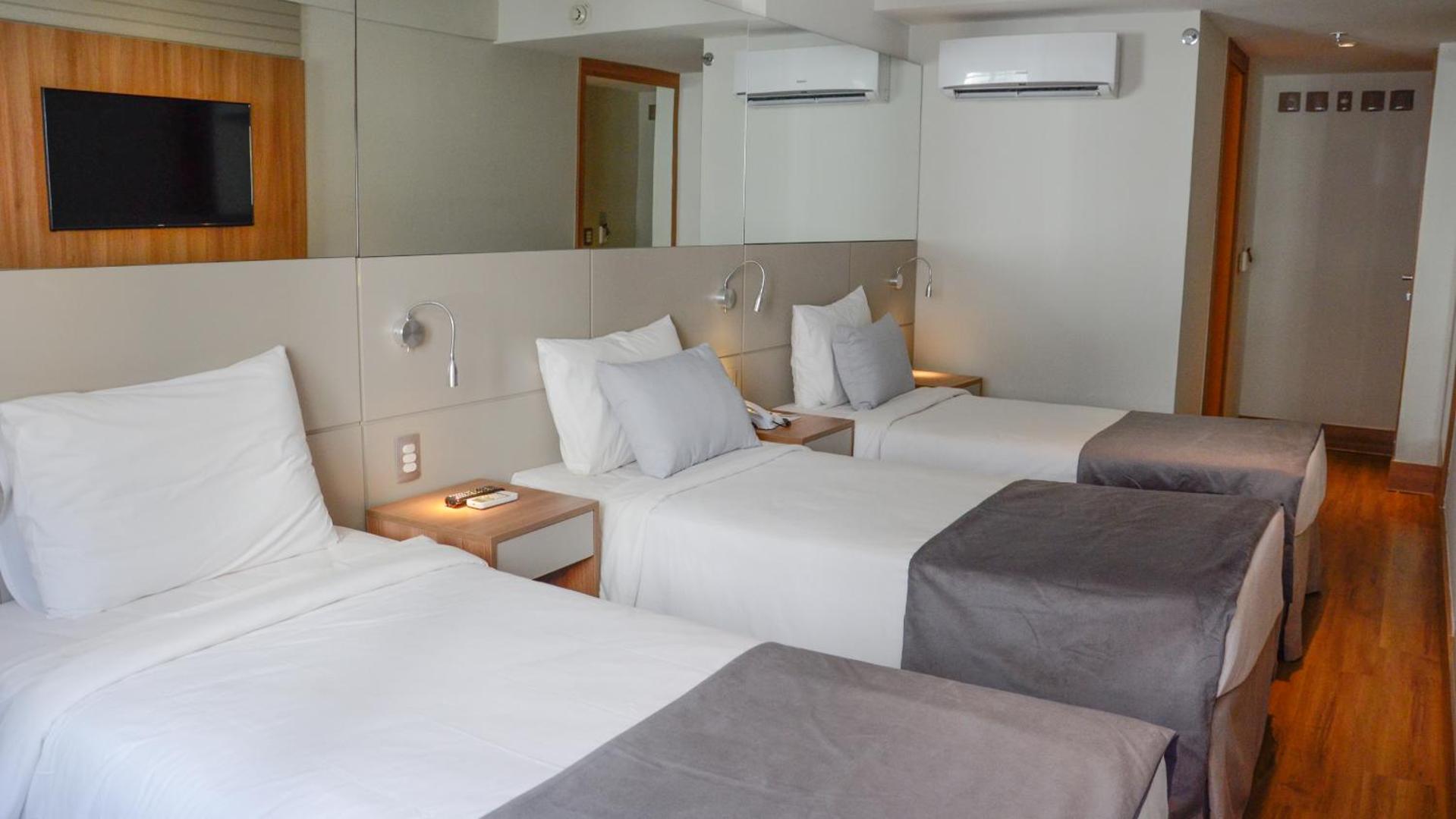 Hotel Atlantico Travel Copacabana