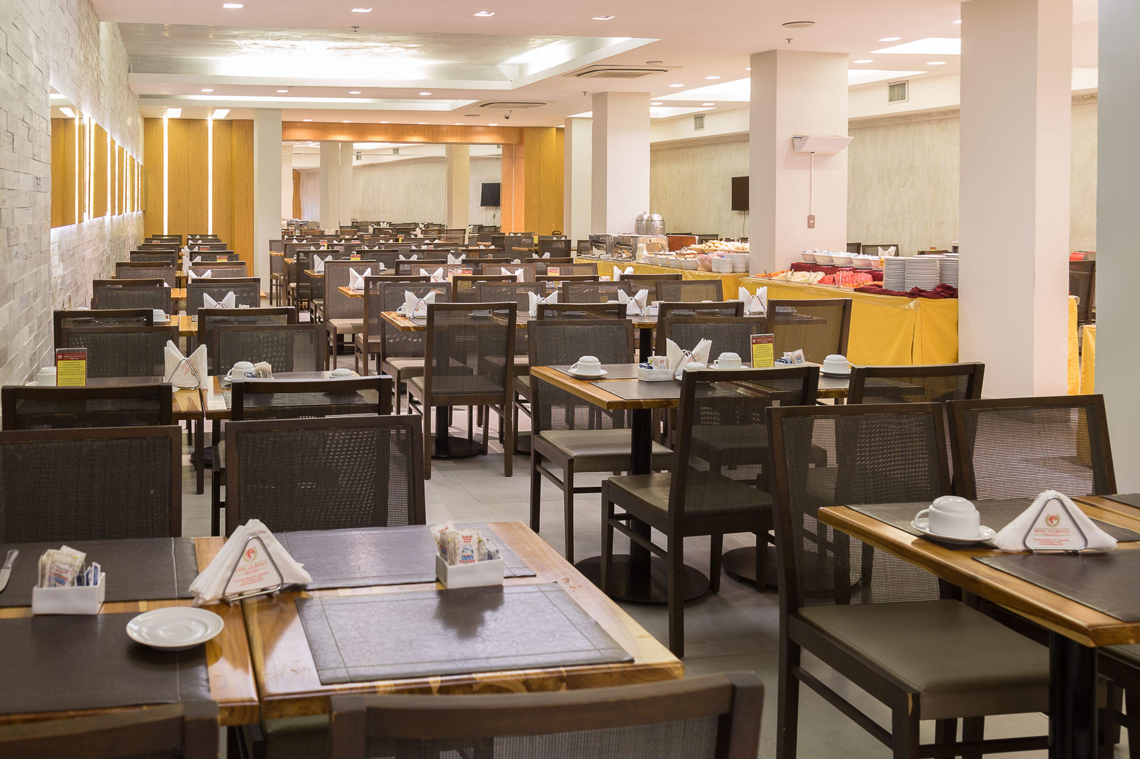 Hotel Atlantico Travel Copacabana