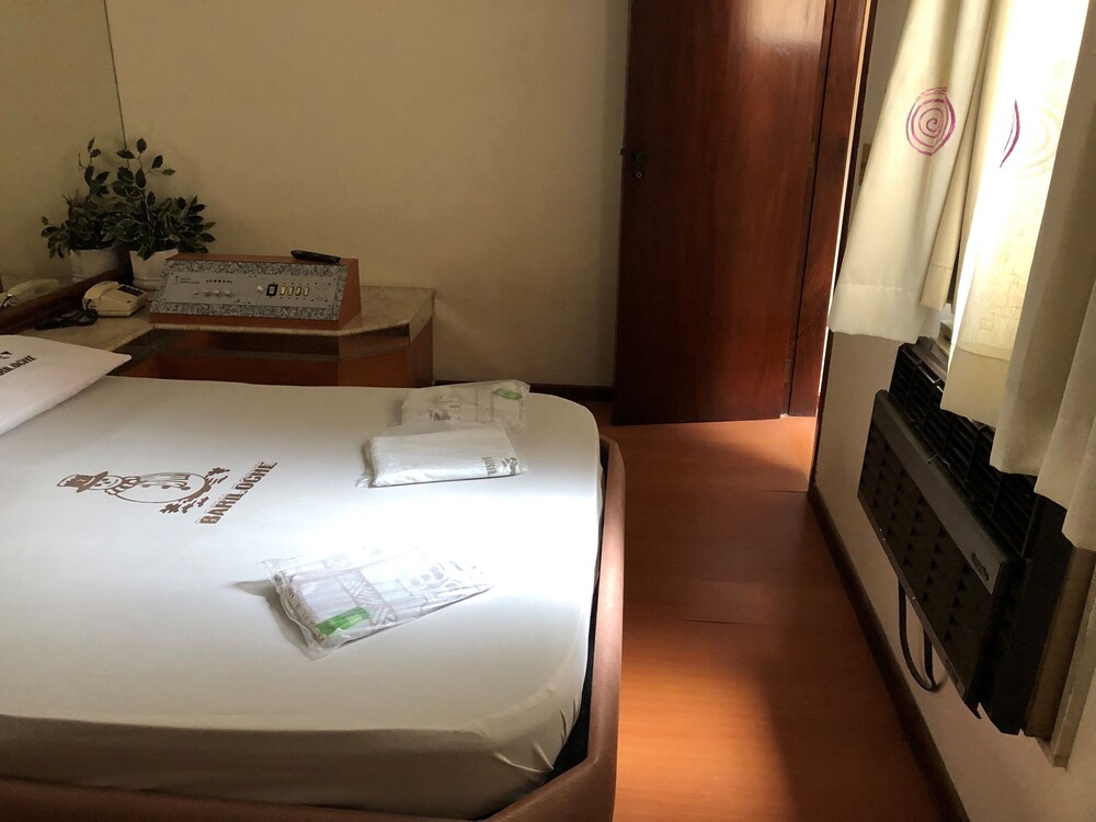 Hotel Bariloche by OYO Rooms