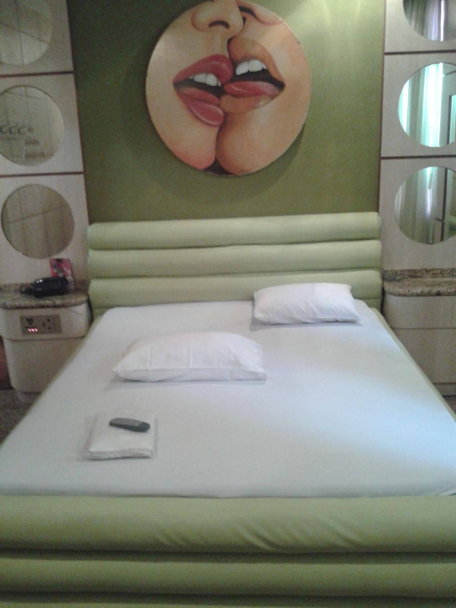 Hotel Emoções - Adults Only