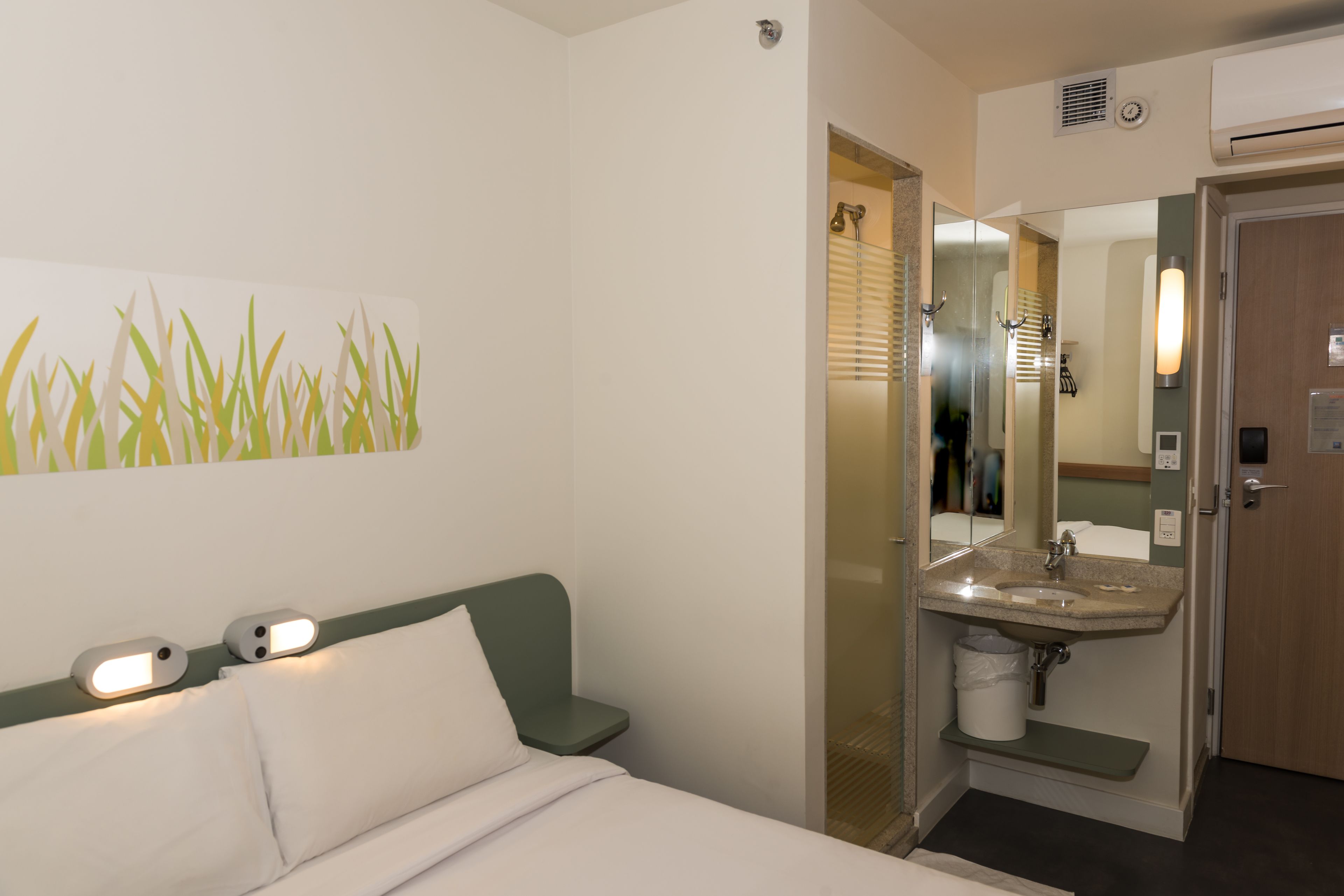 ibis budget RJ Praia de Botafogo