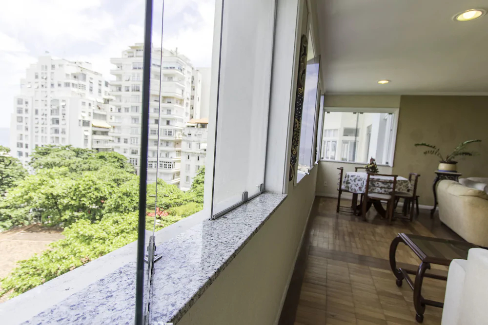 LineRio Copacabana Family Residence 350