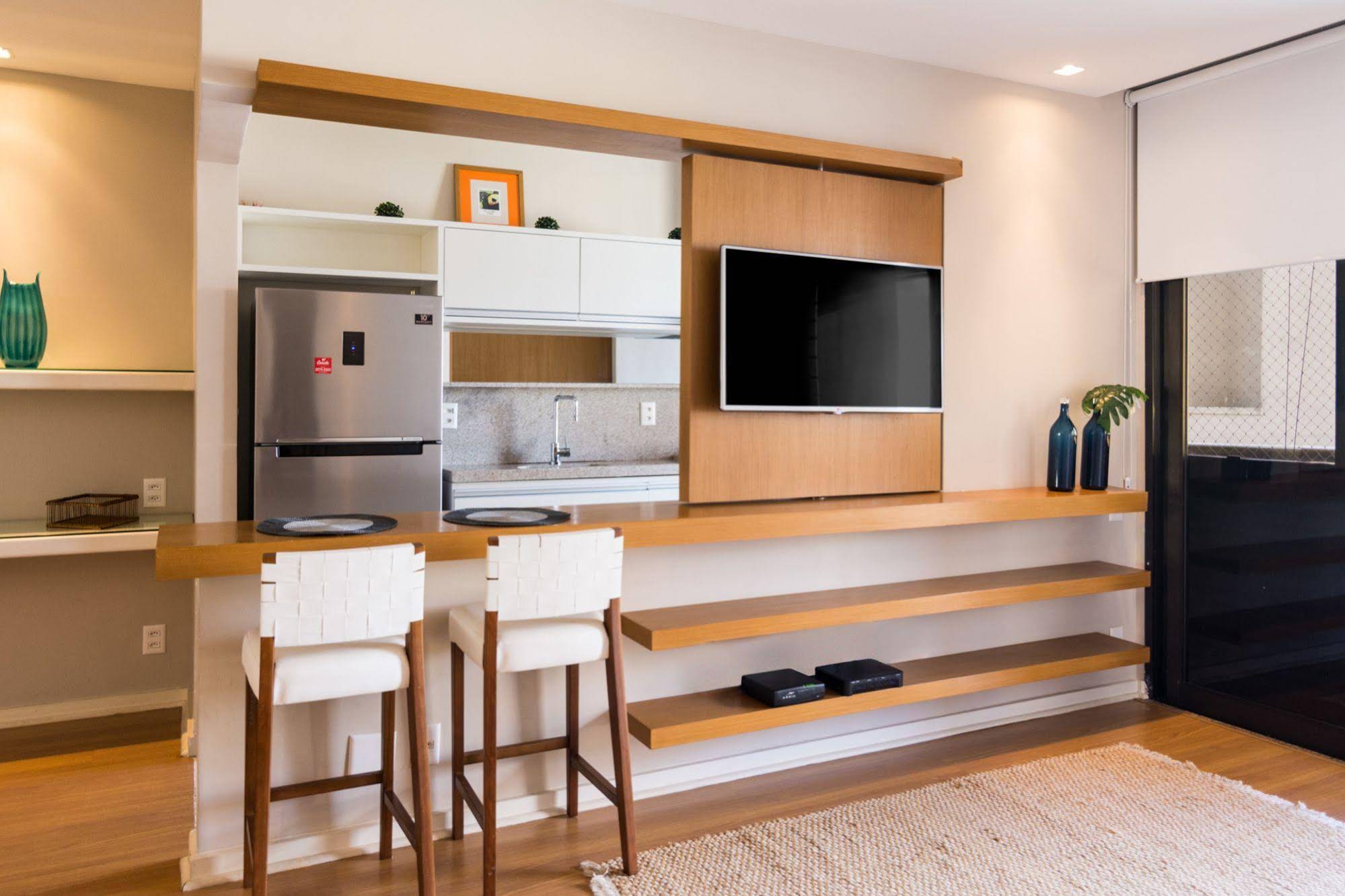 Country Residence Service