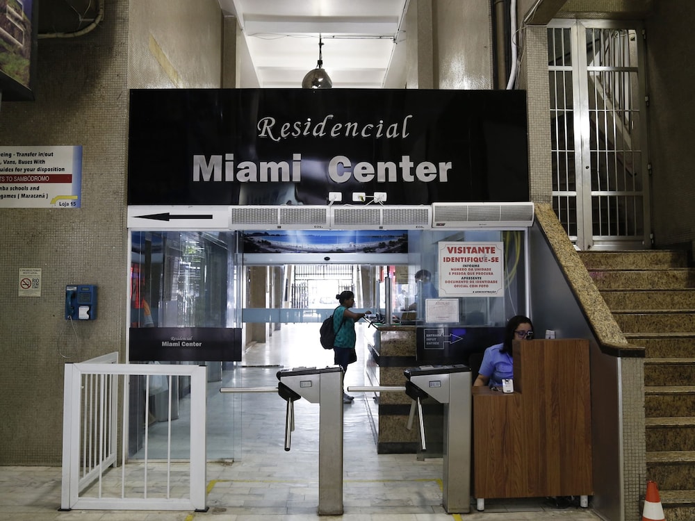 Miami Center by Rio Rentals