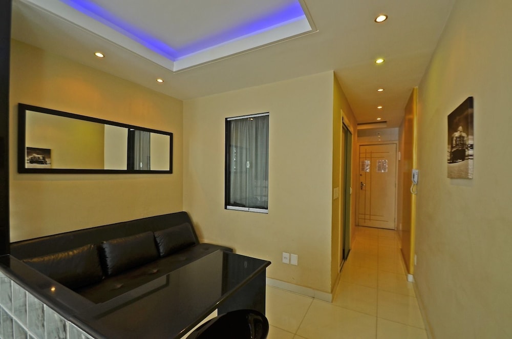 Miami Center by Rio Rentals
