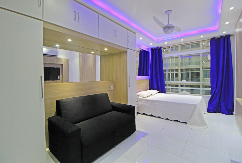 Miami Center by Rio Rentals