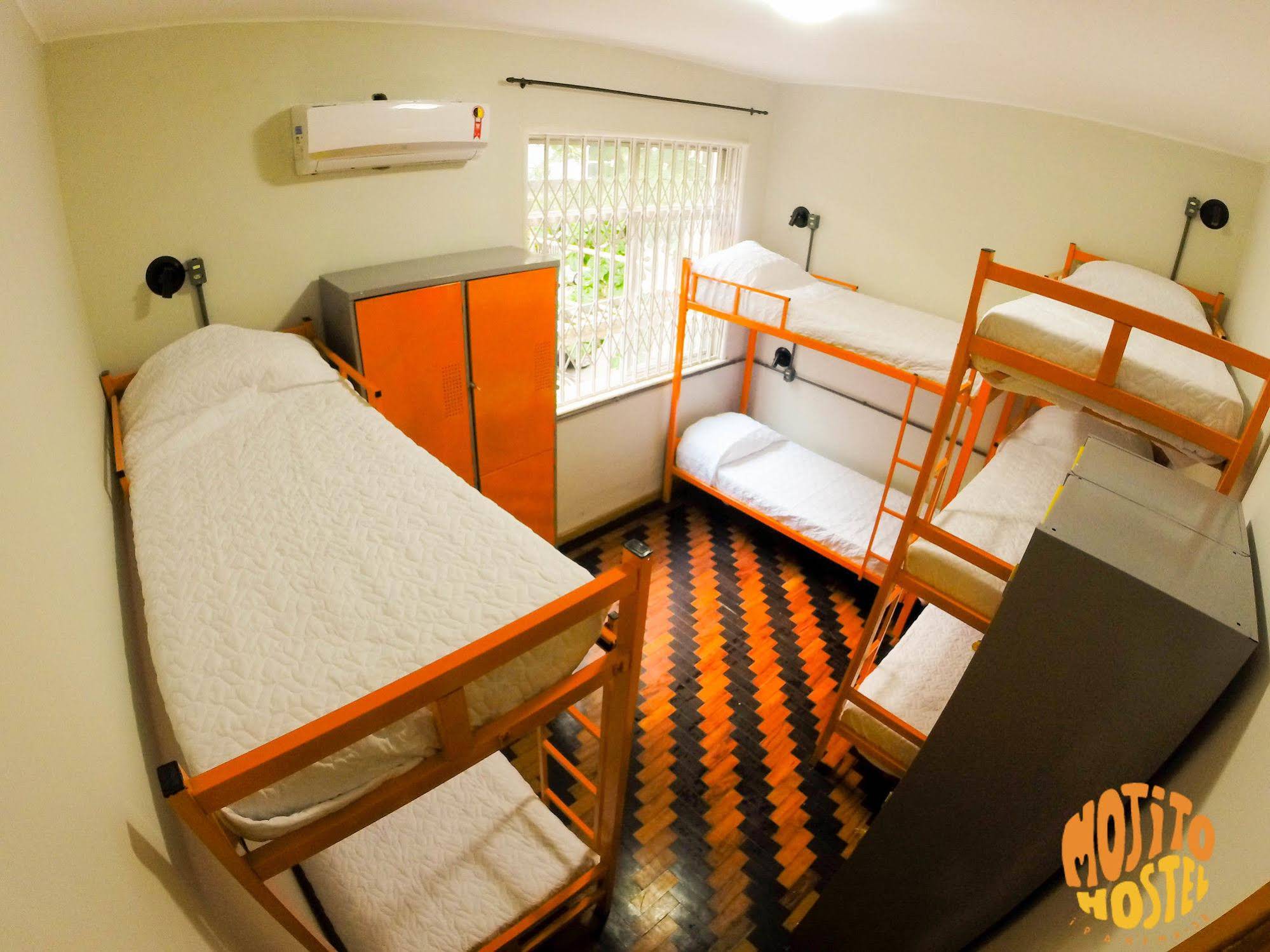 Mojito Hostel