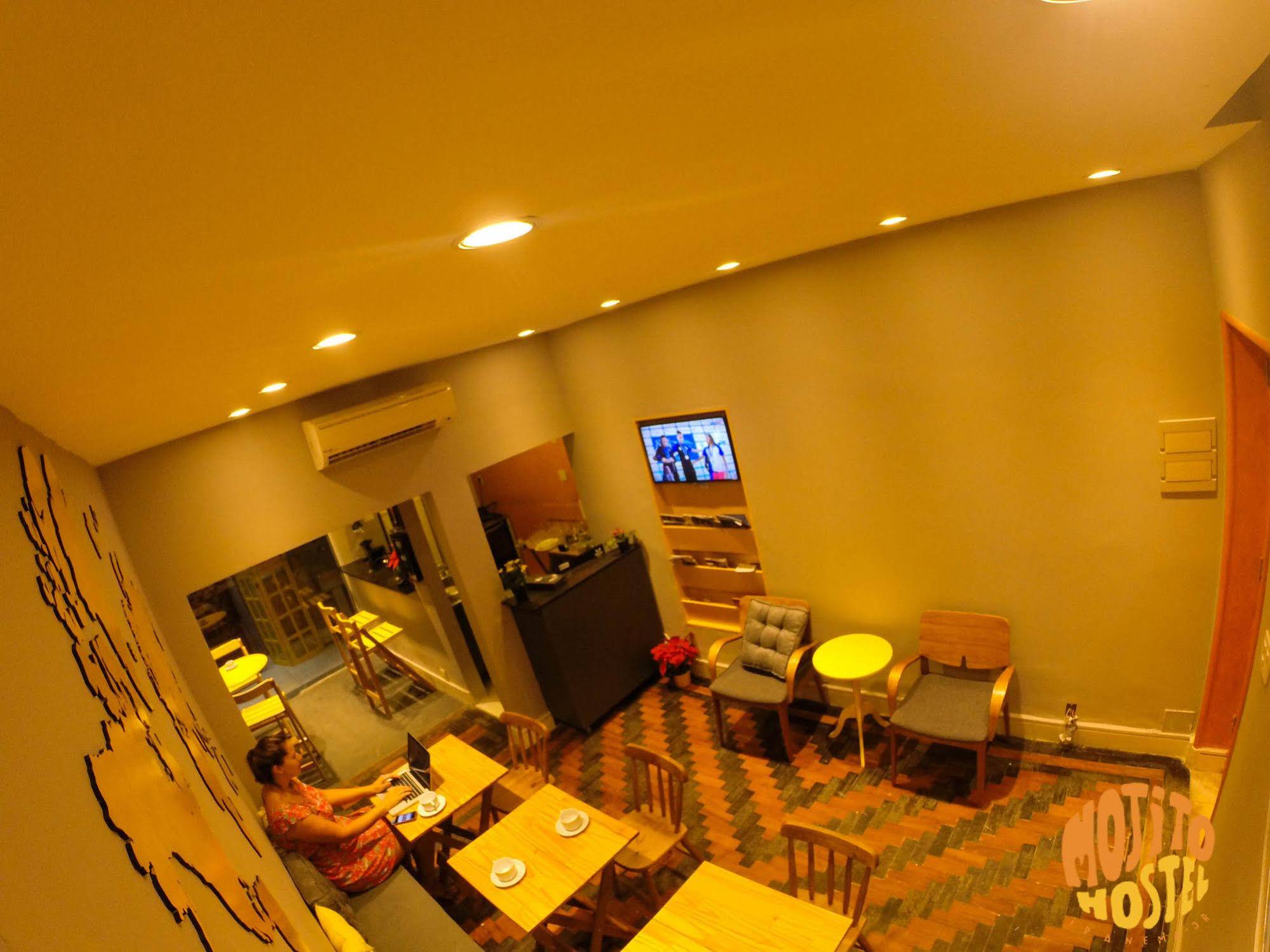 Mojito Hostel