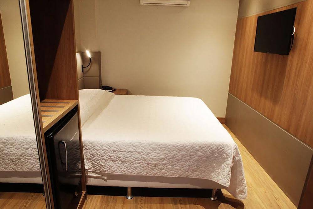 Plaza Spania Hotel