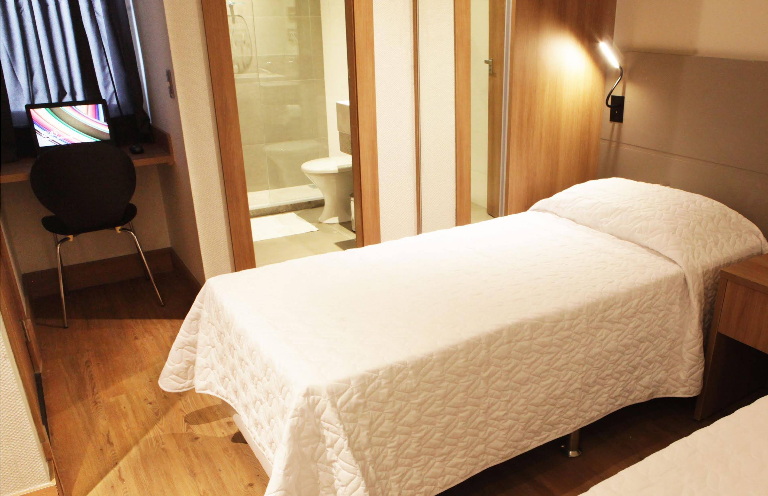 Plaza Spania Hotel