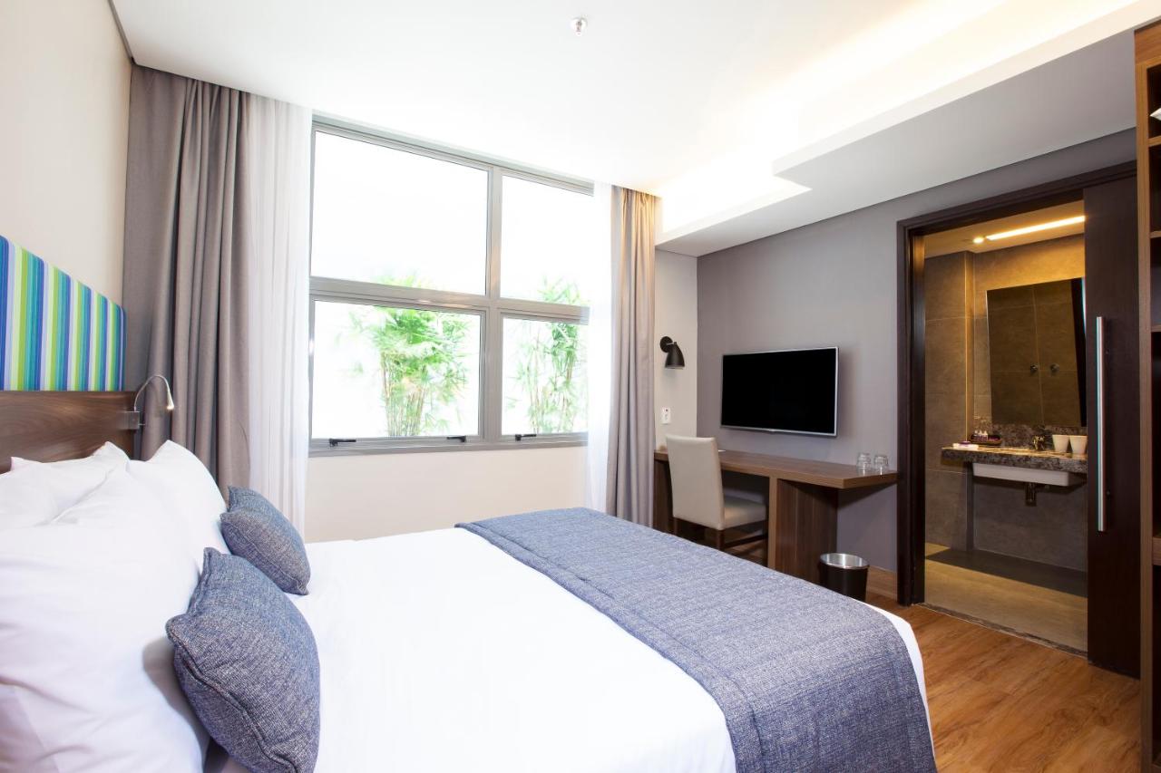 Prodigy Hotel Santos Dumont Airport