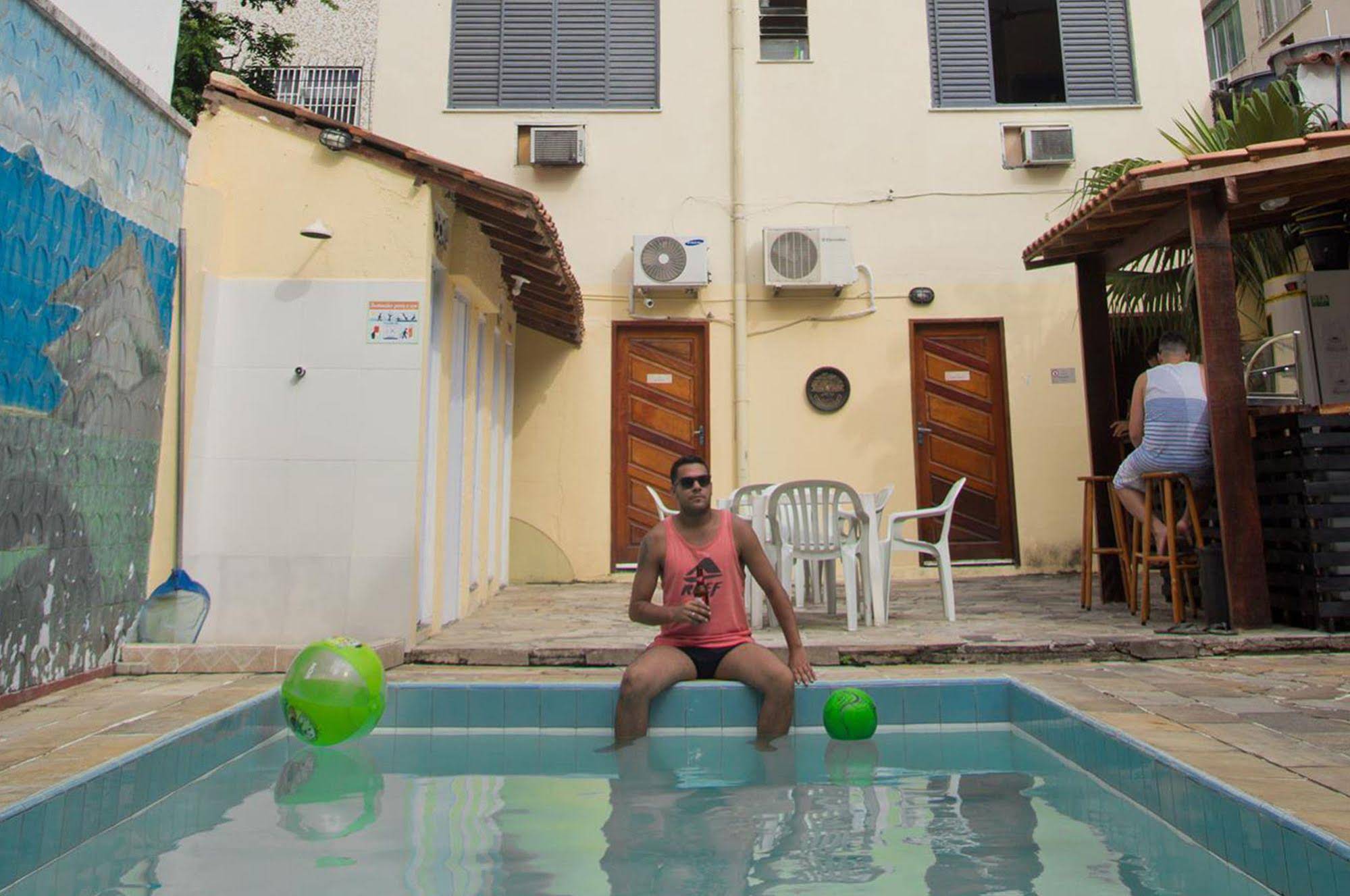 Quintal do Maracana Hostel