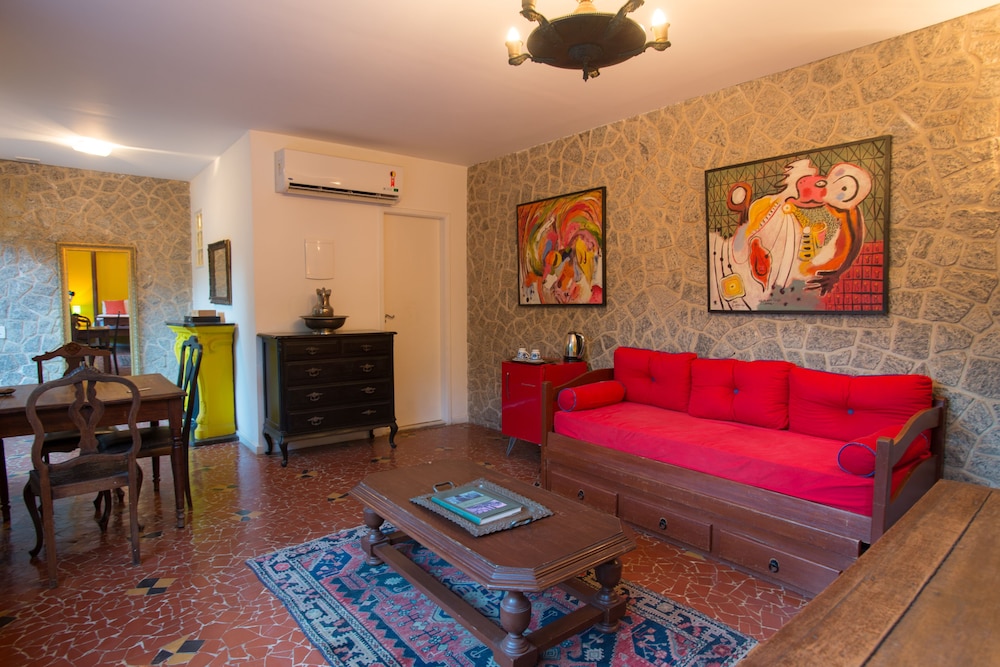 Rio Boutique Suites