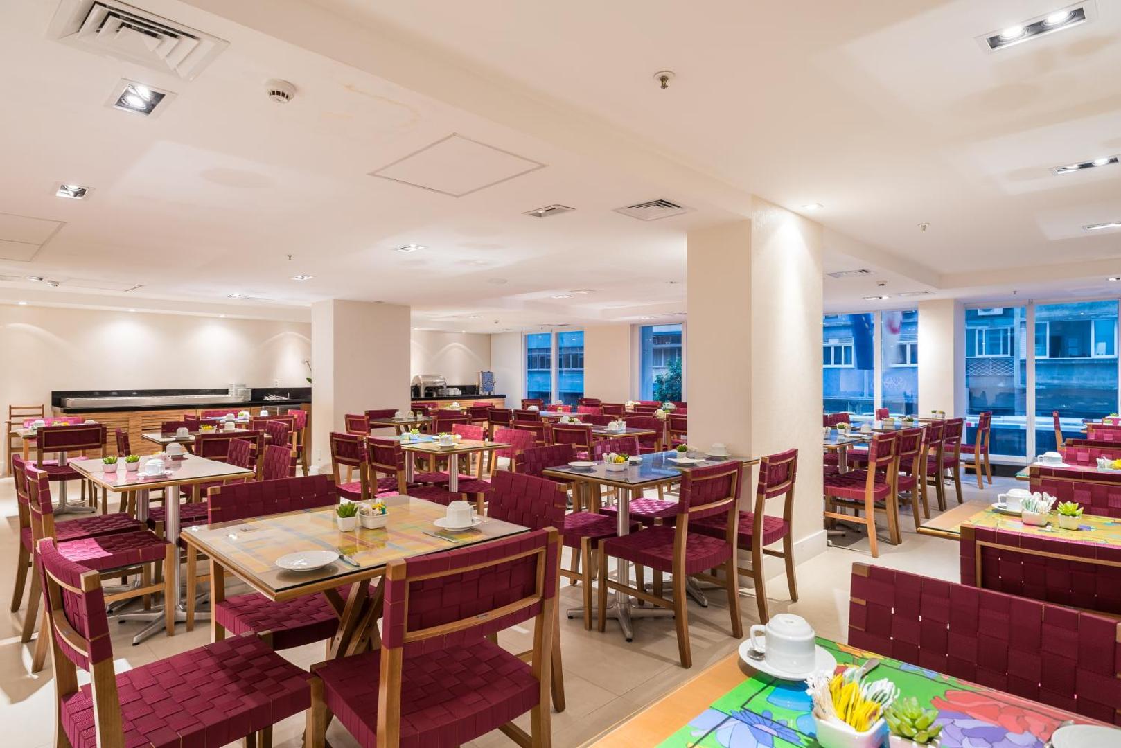 Royalty Rio Hotel