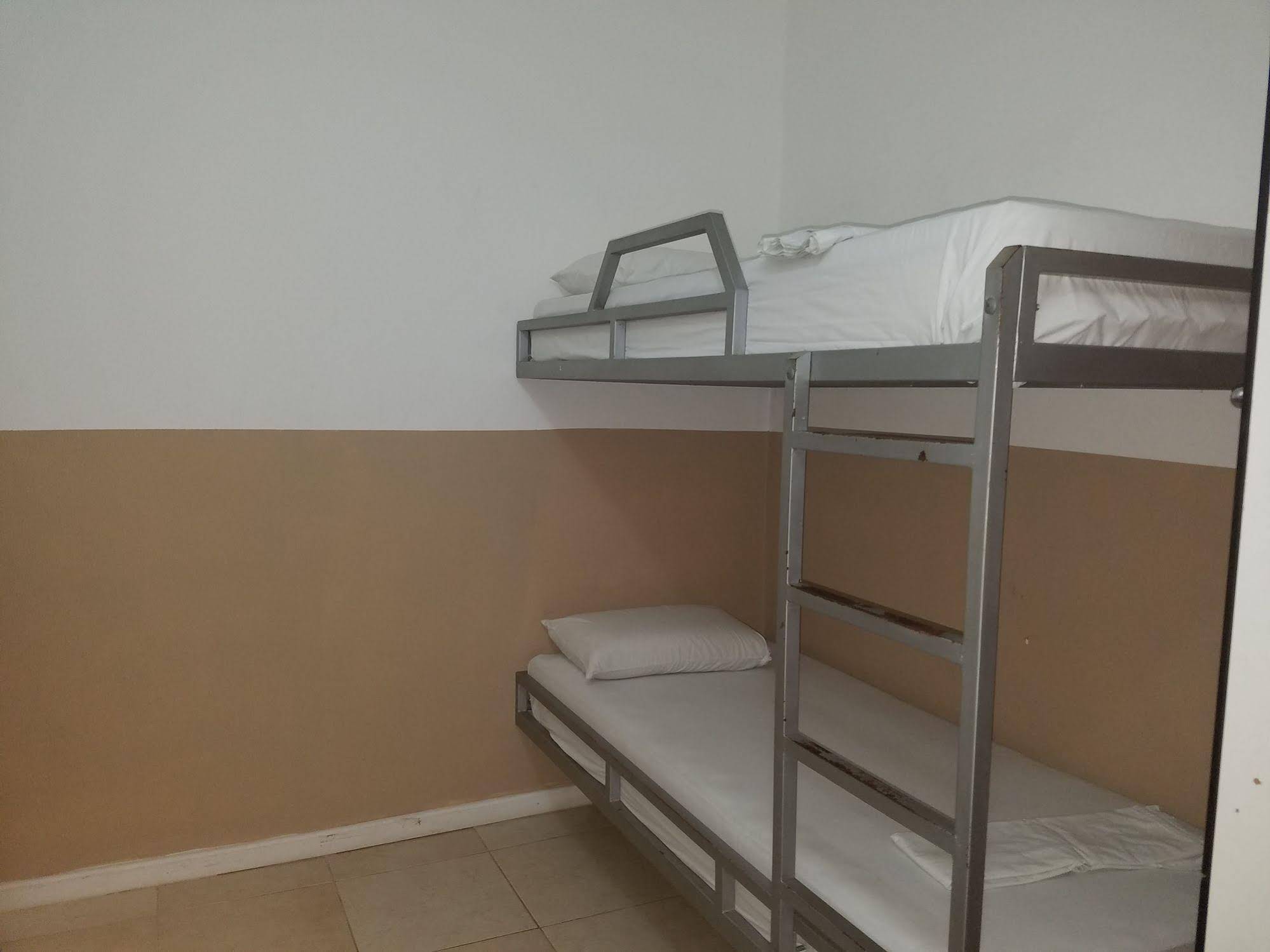 Samba Palace Hostel