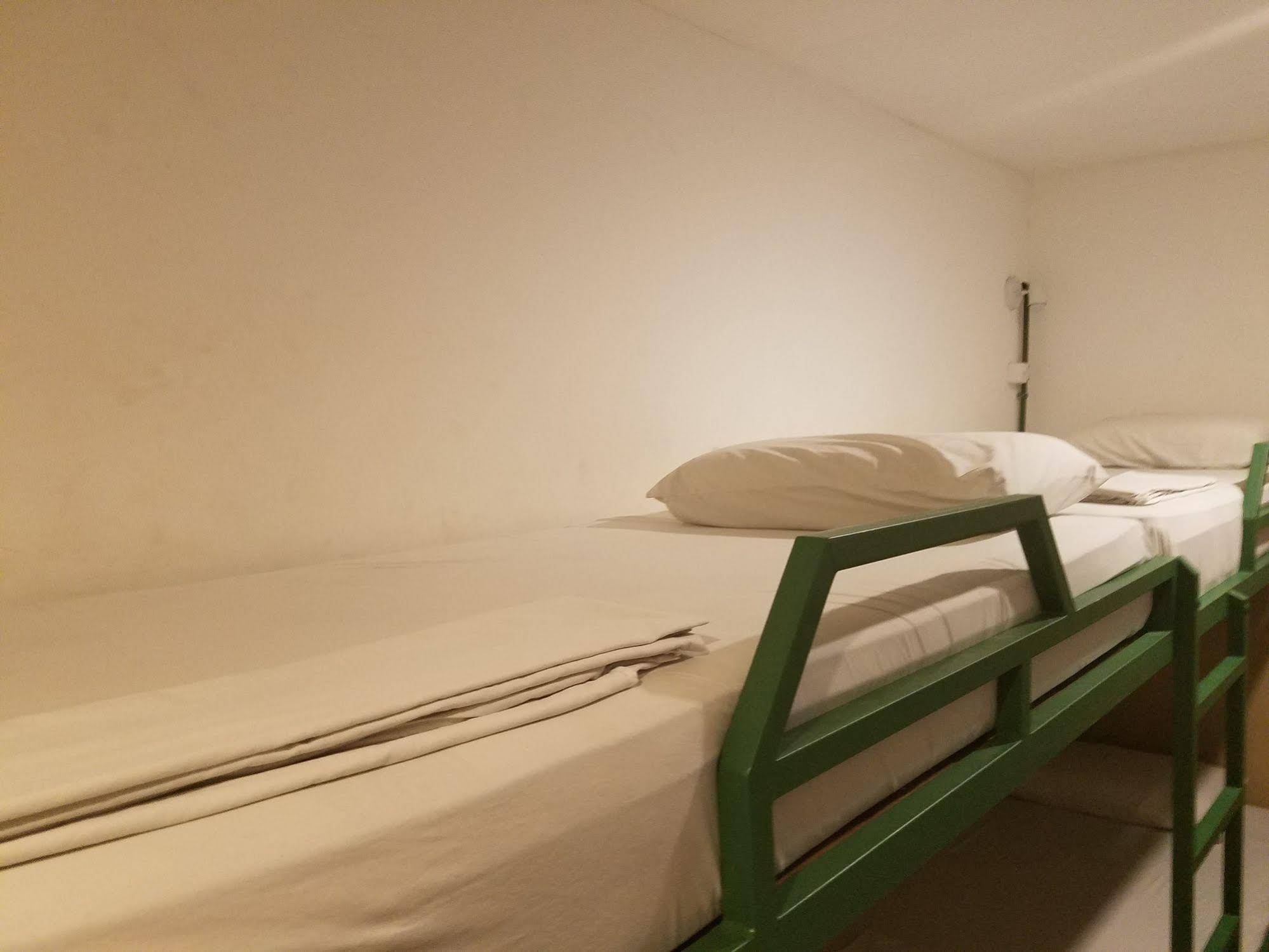 Samba Palace Hostel