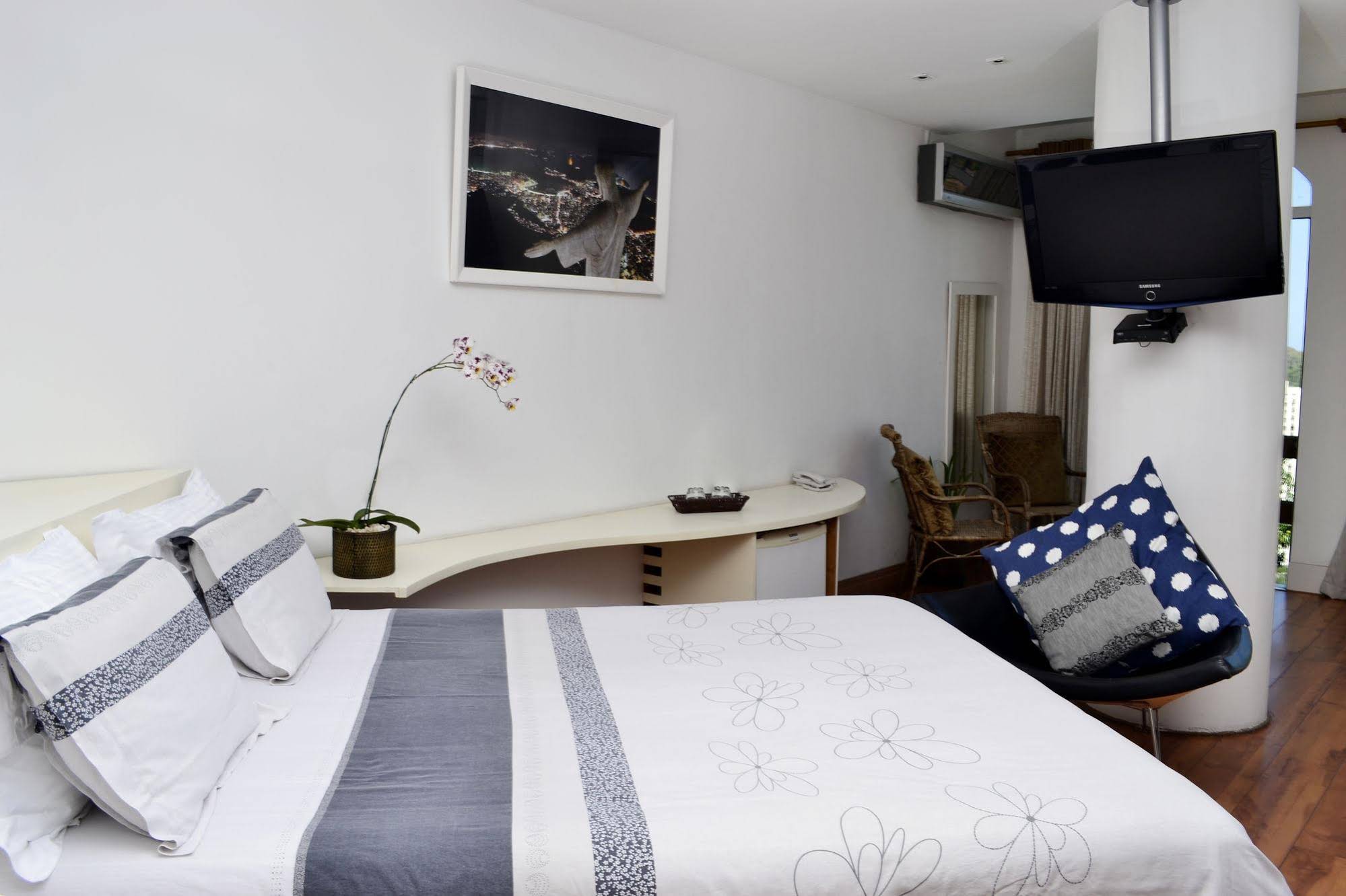 The Villa Hotel