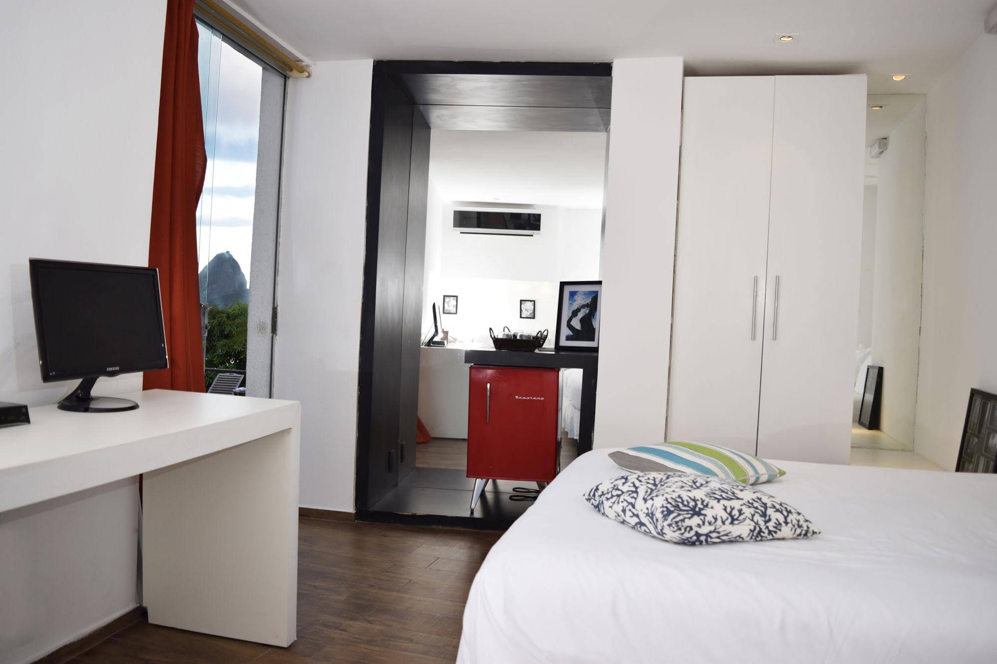 The Villa Hotel