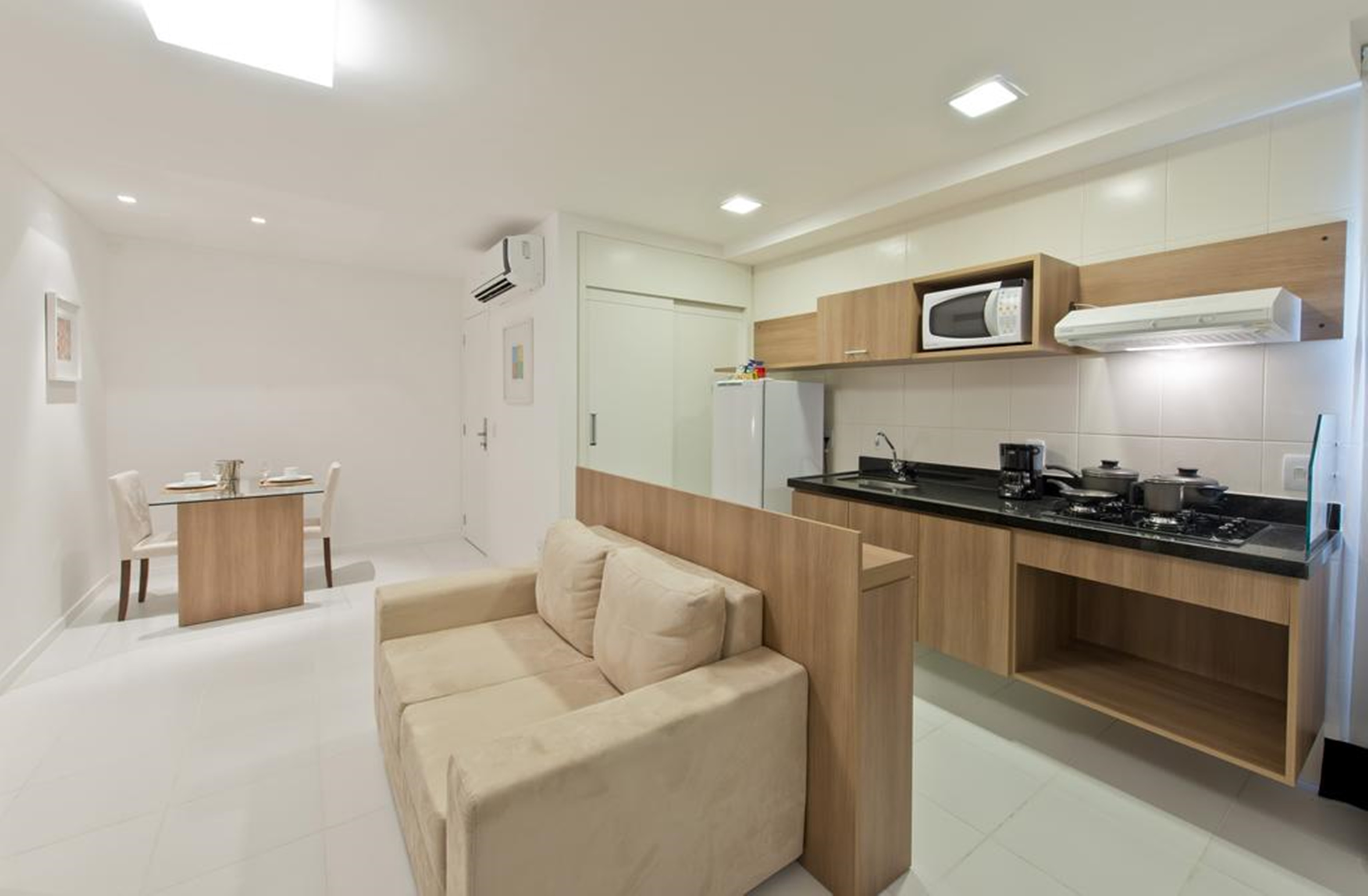 Verano Stay by eSuites