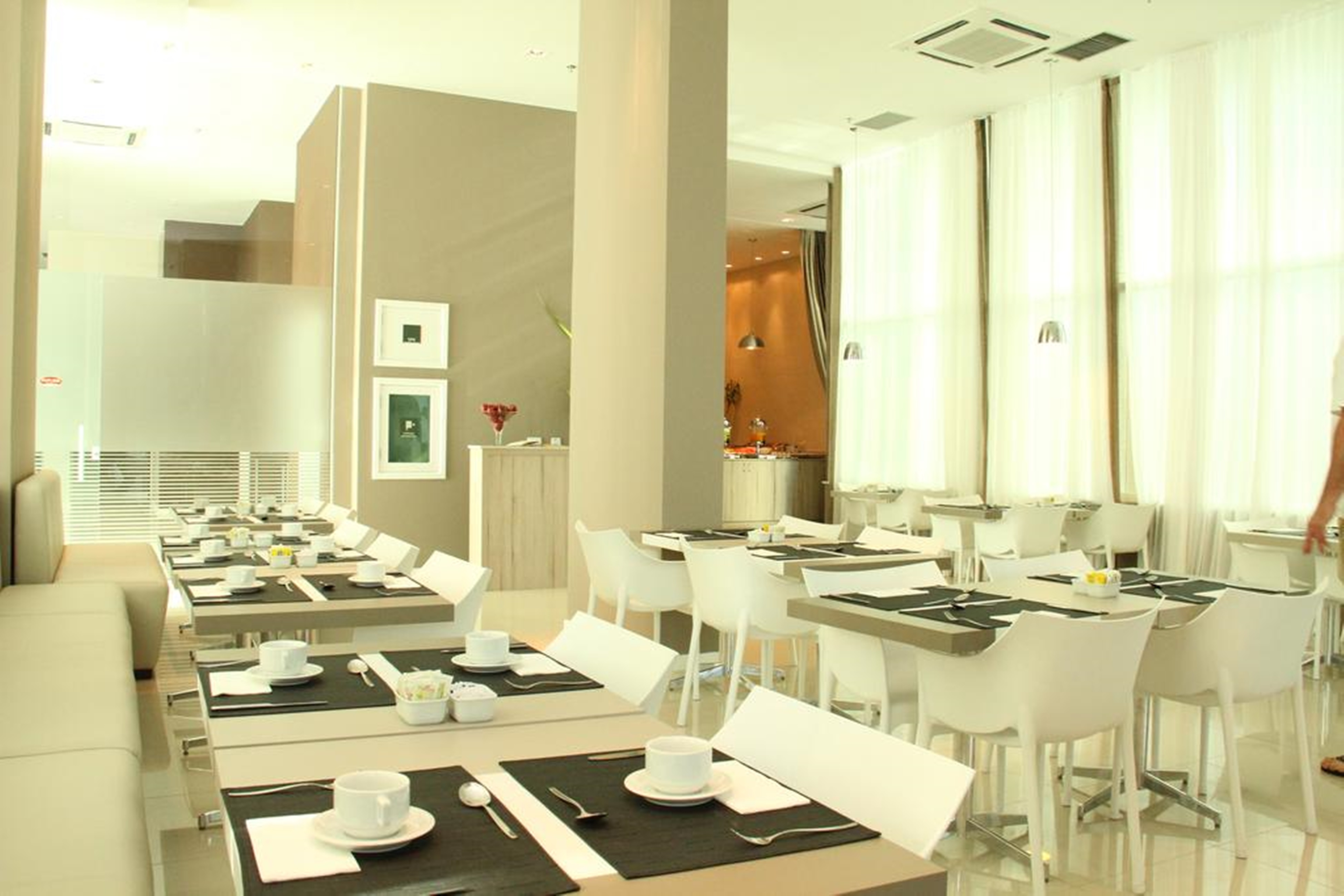 Verano Stay by eSuites