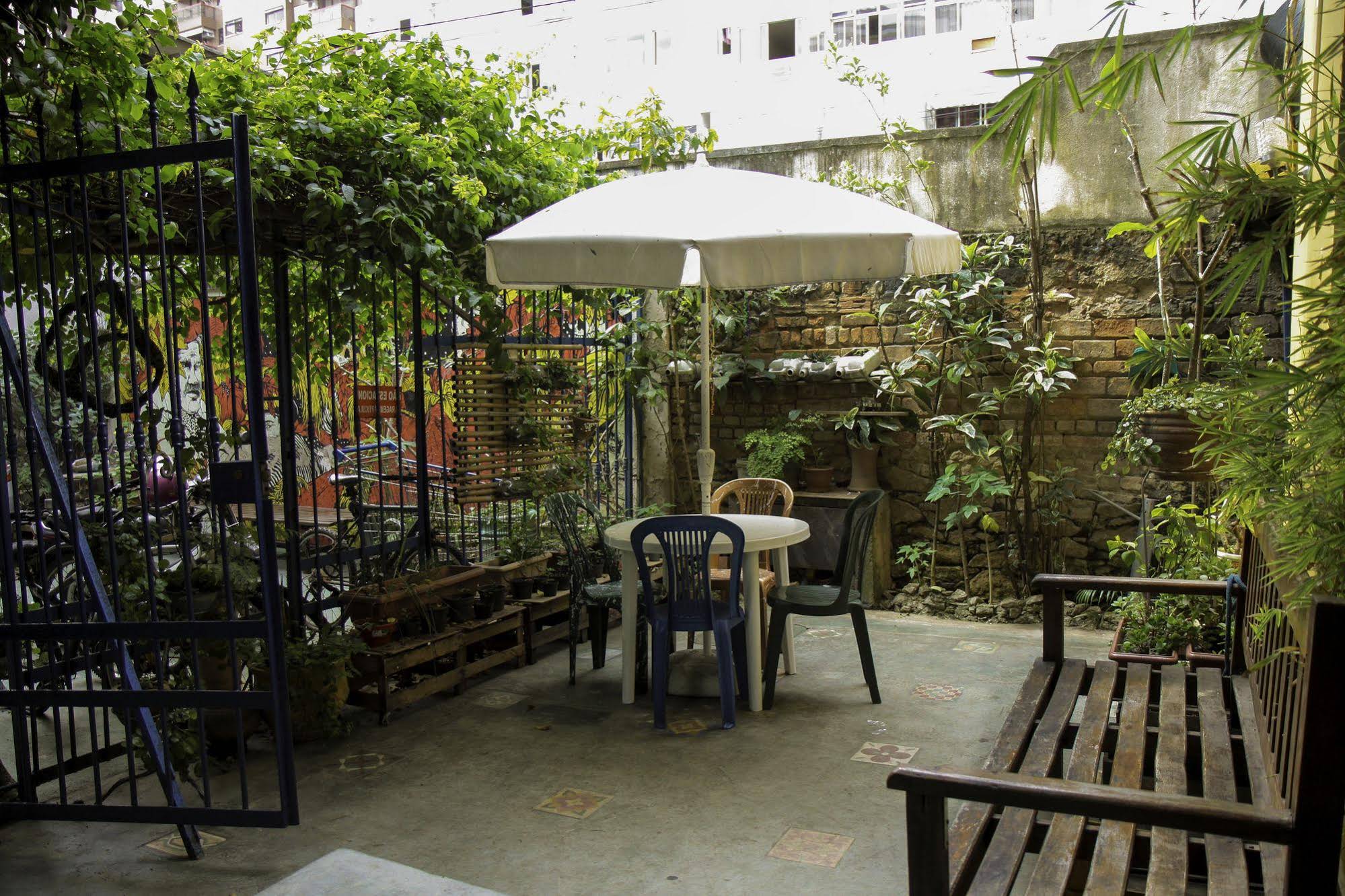Vila Carioca Hostel