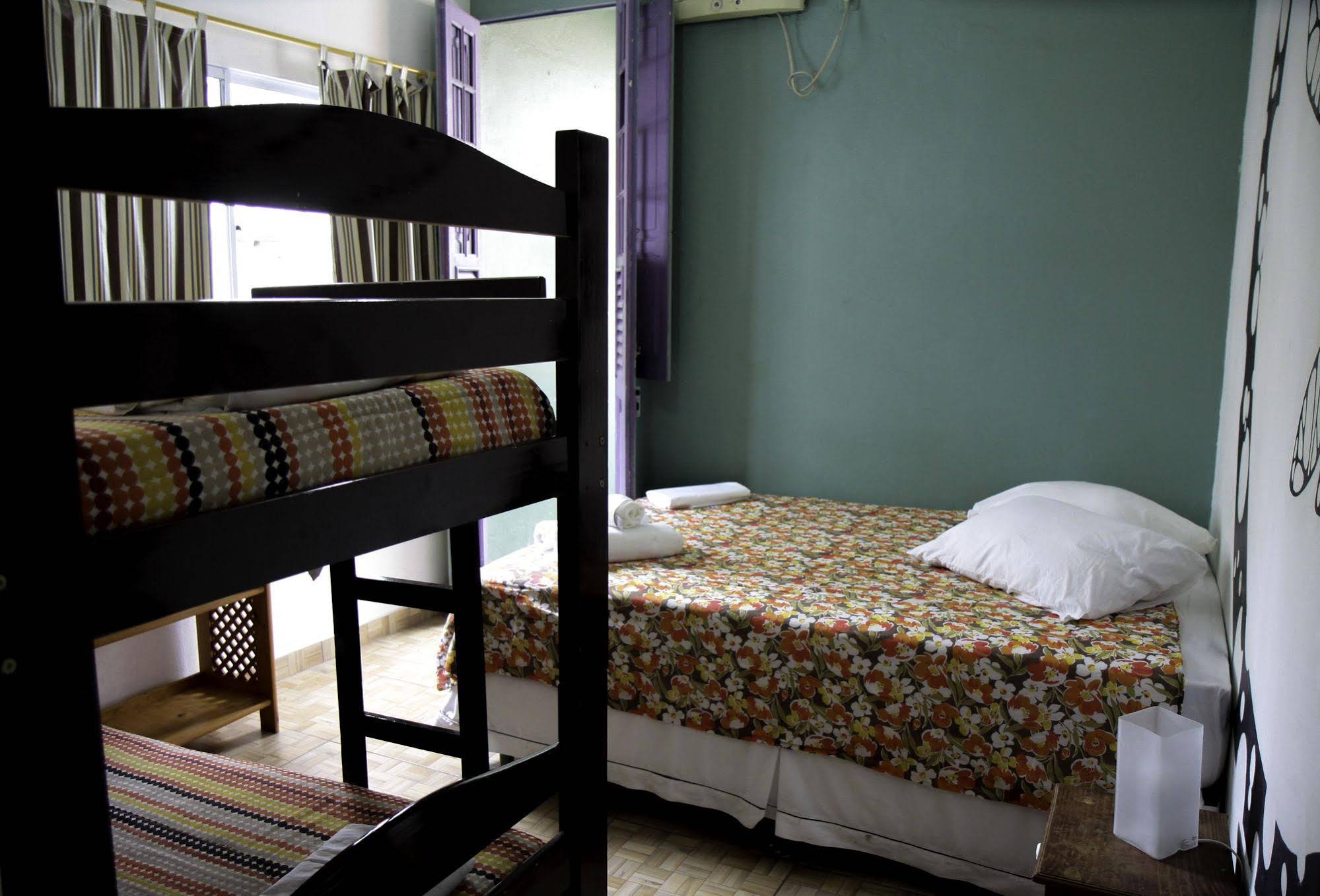 Vila Carioca Hostel