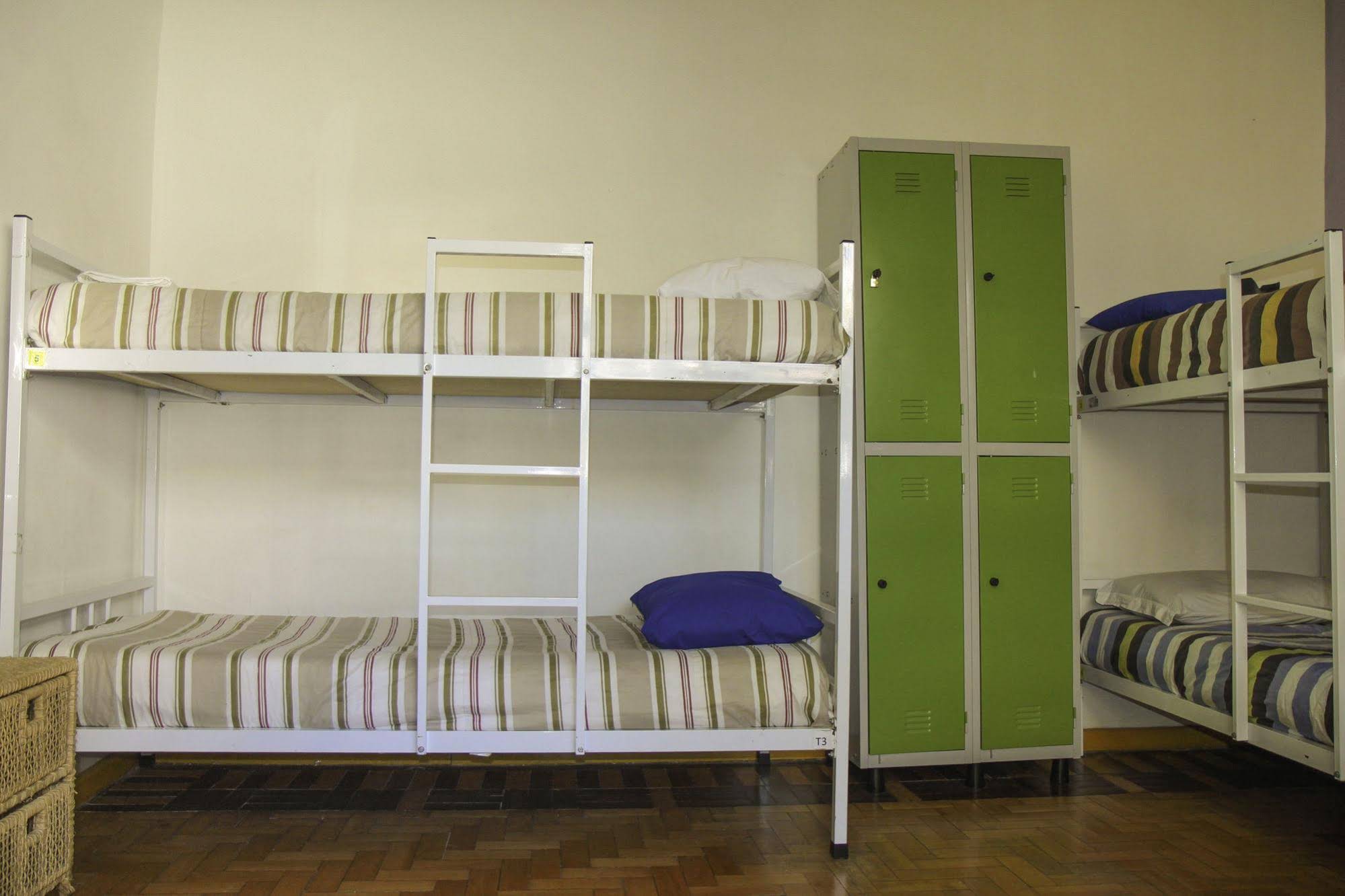 Vila Carioca Hostel