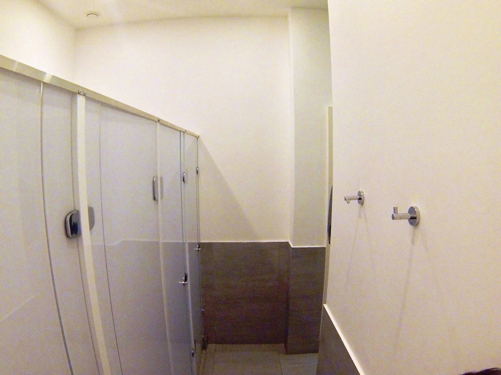 Villa 25 Hostel & Suites