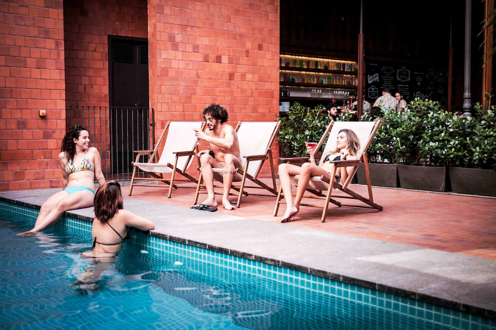 Villa 25 Hostel & Suites