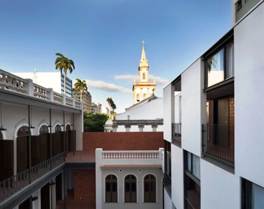 Villa 25 Hostel & Suites