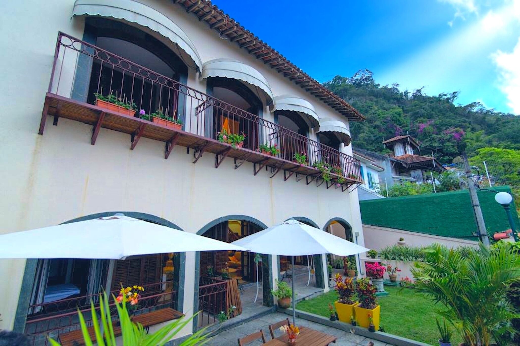 Villa Aprazivel