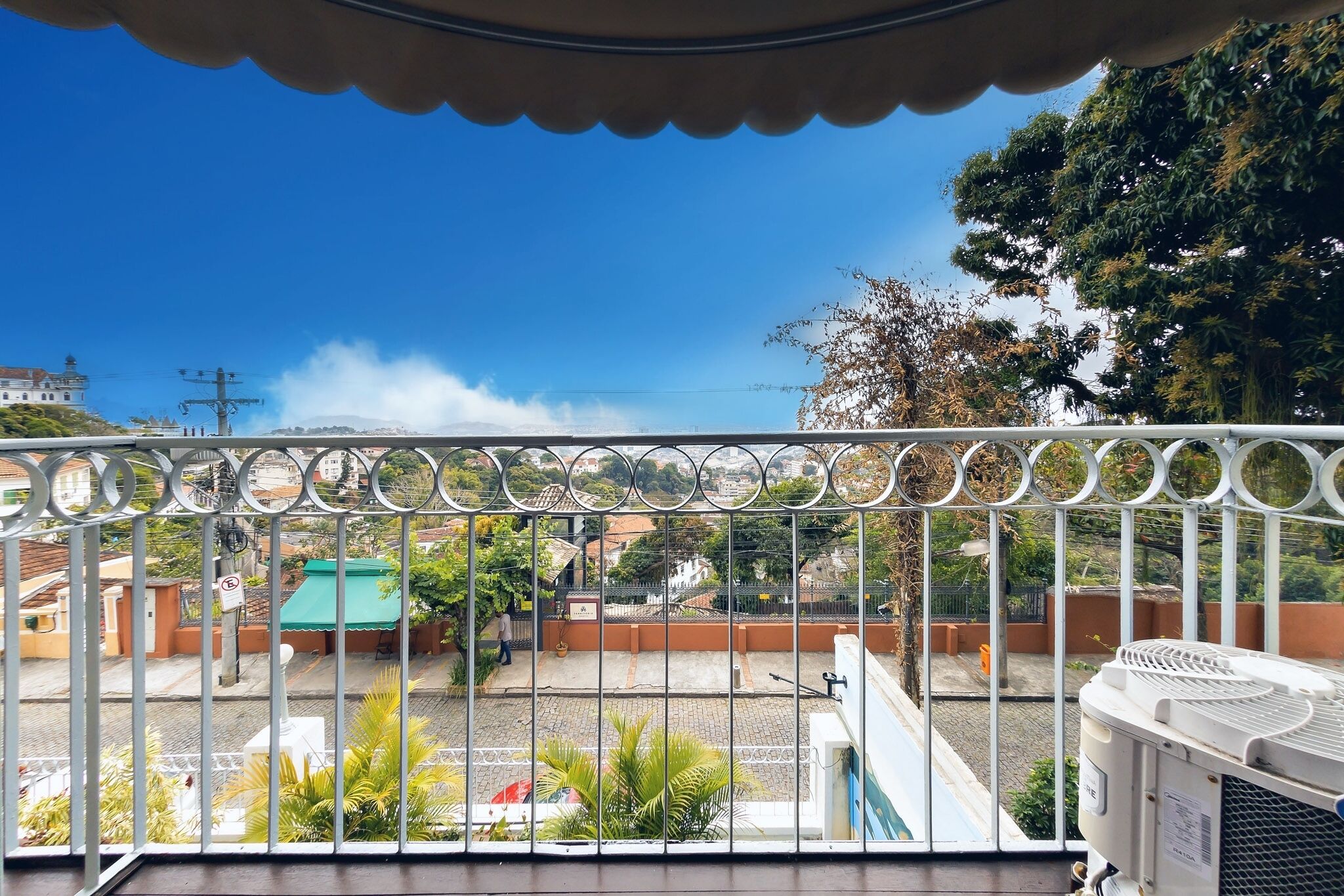 Villa Aprazivel