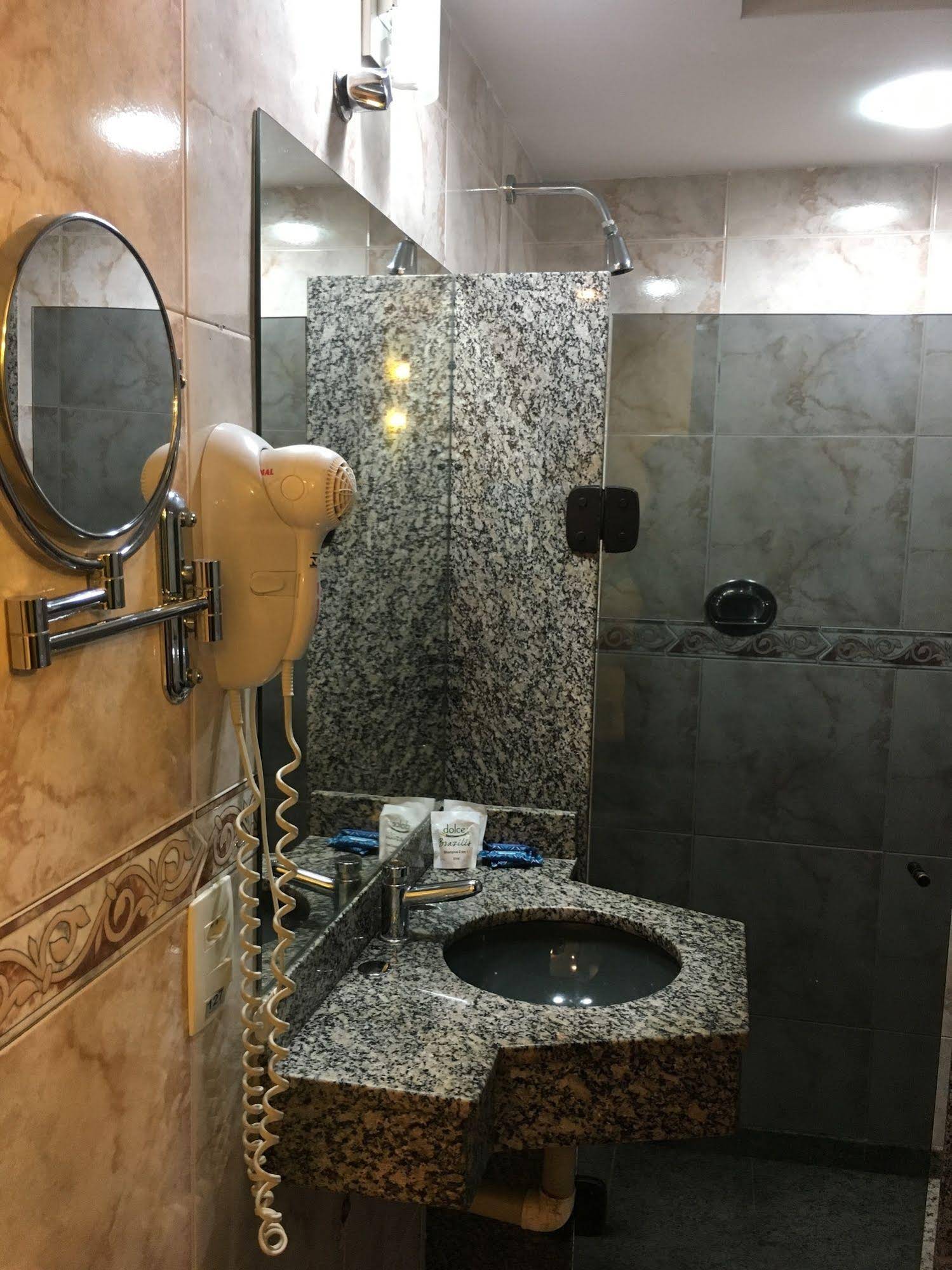 Villa Rica Hotel