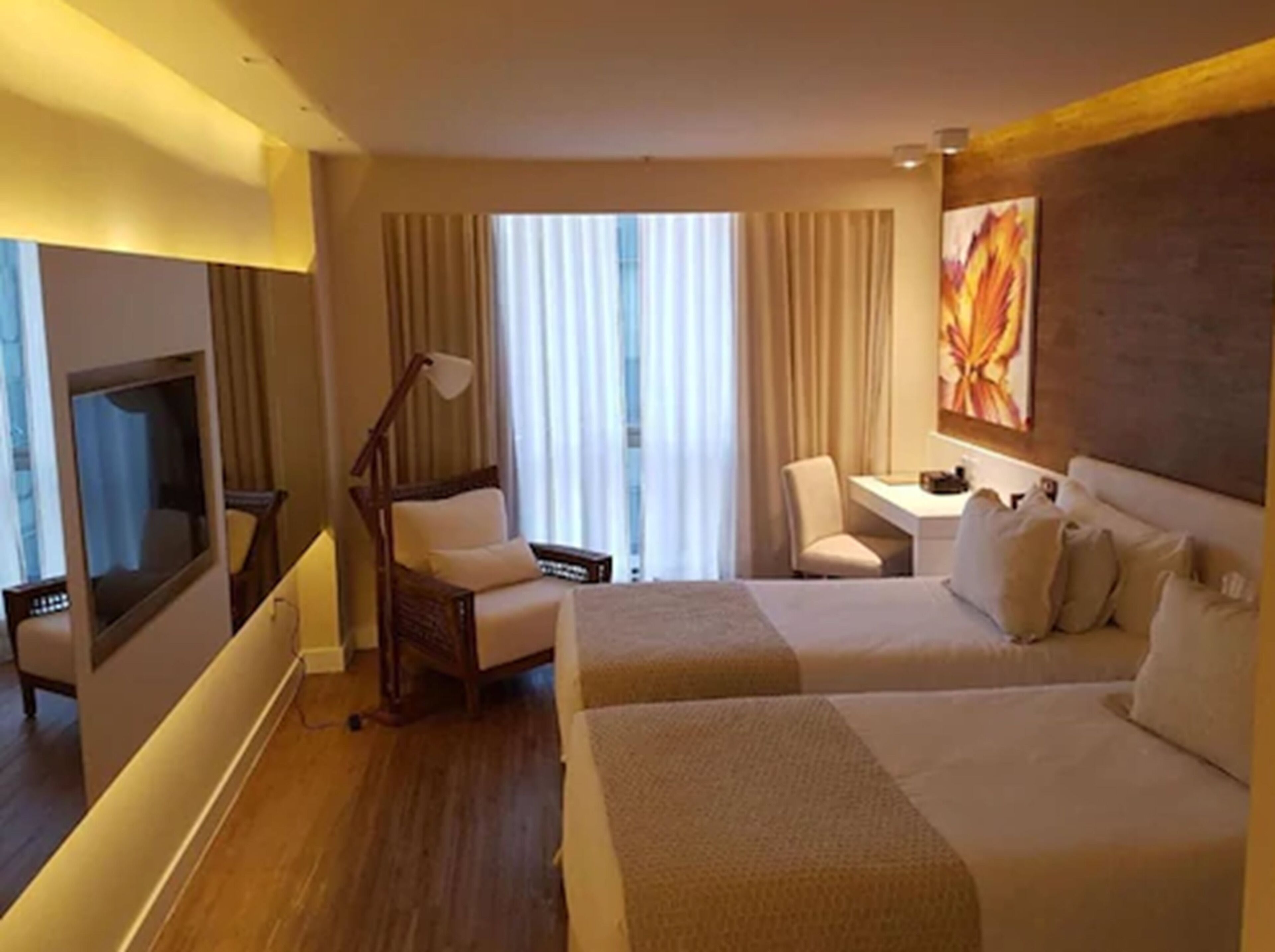 Vogue Square Fashion Hotel by Lenny Niemeyer