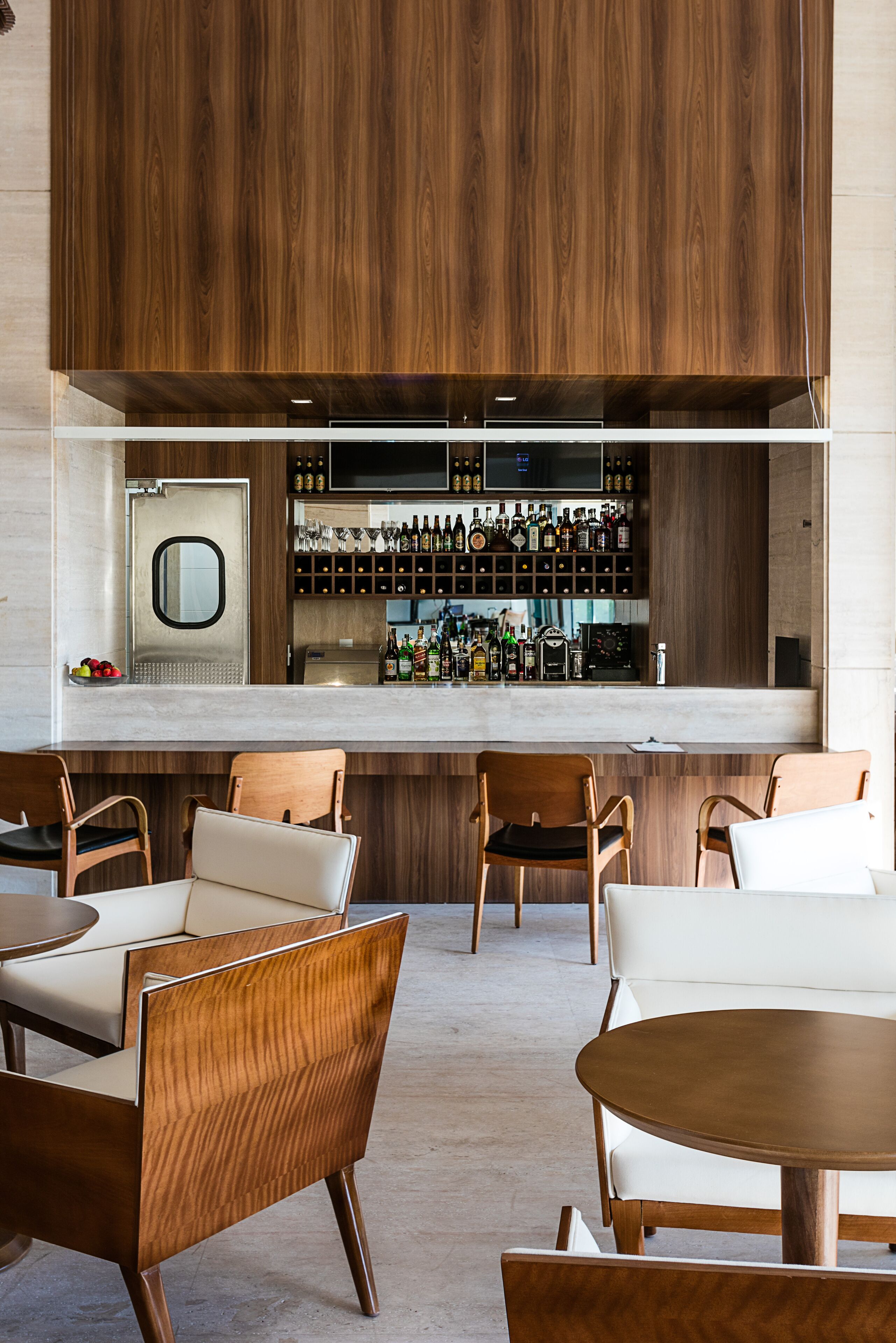 Vogue Square Fashion Hotel by Lenny Niemeyer