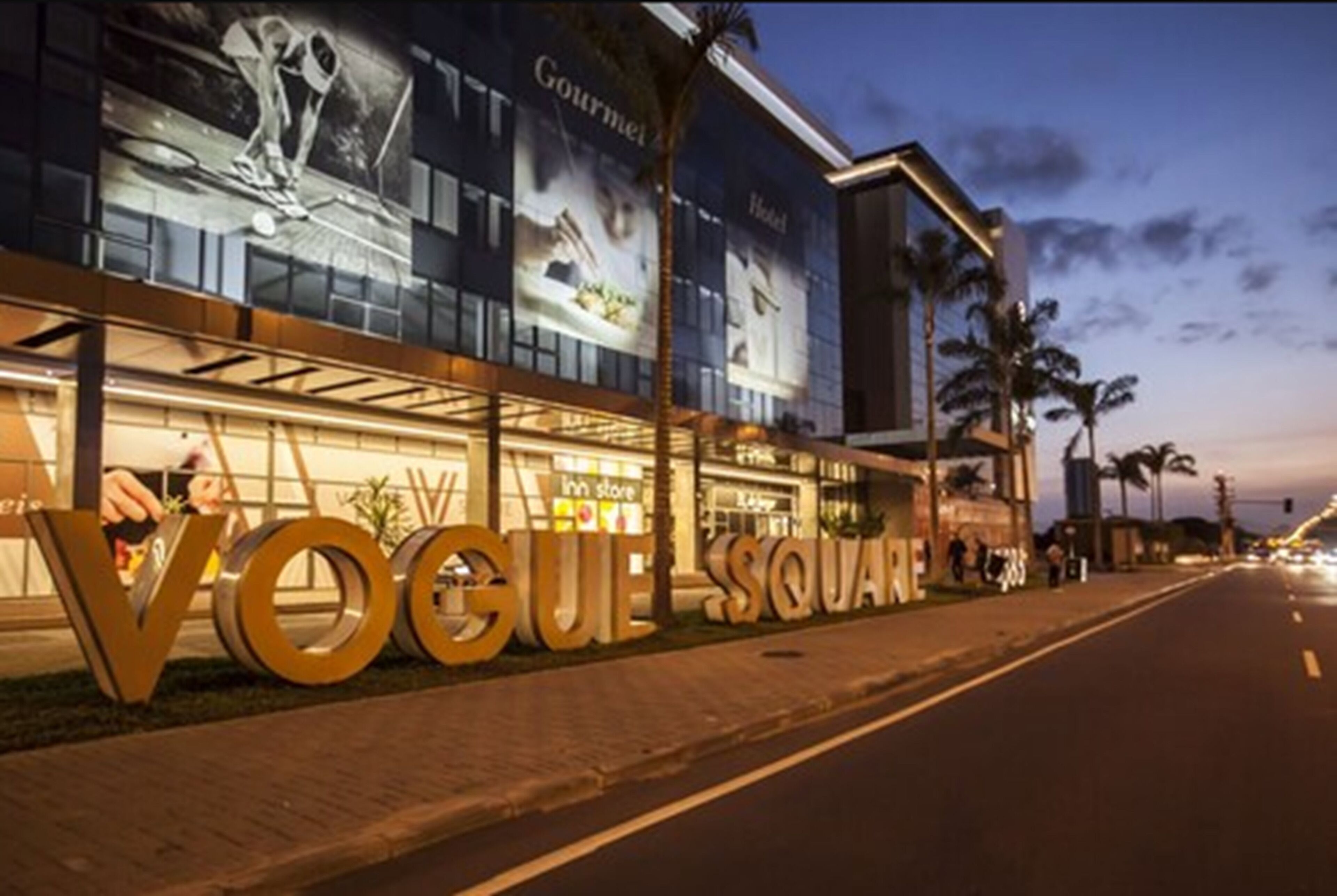 Vogue Square Fashion Hotel by Lenny Niemeyer