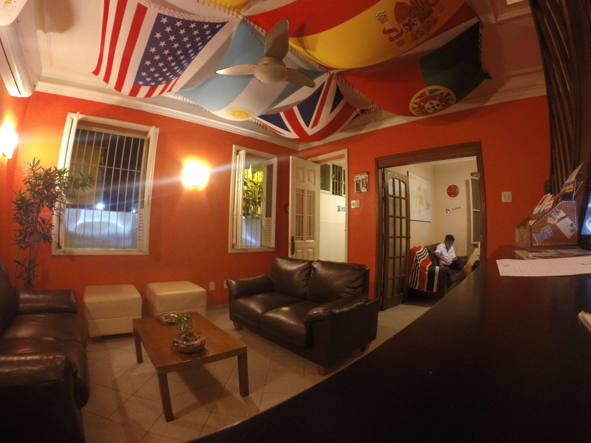 Walk On The Beach Hostel