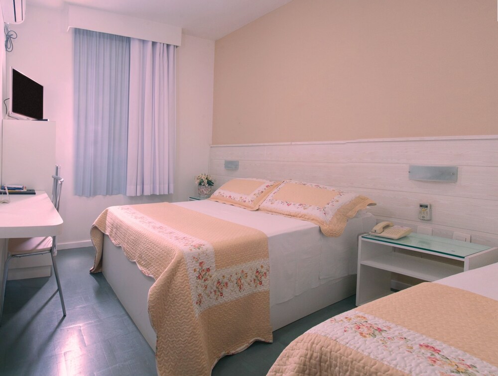 Real Hotel