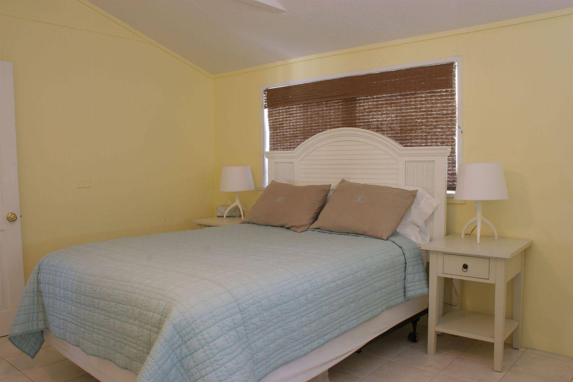 Sea Spray Resort & Marina