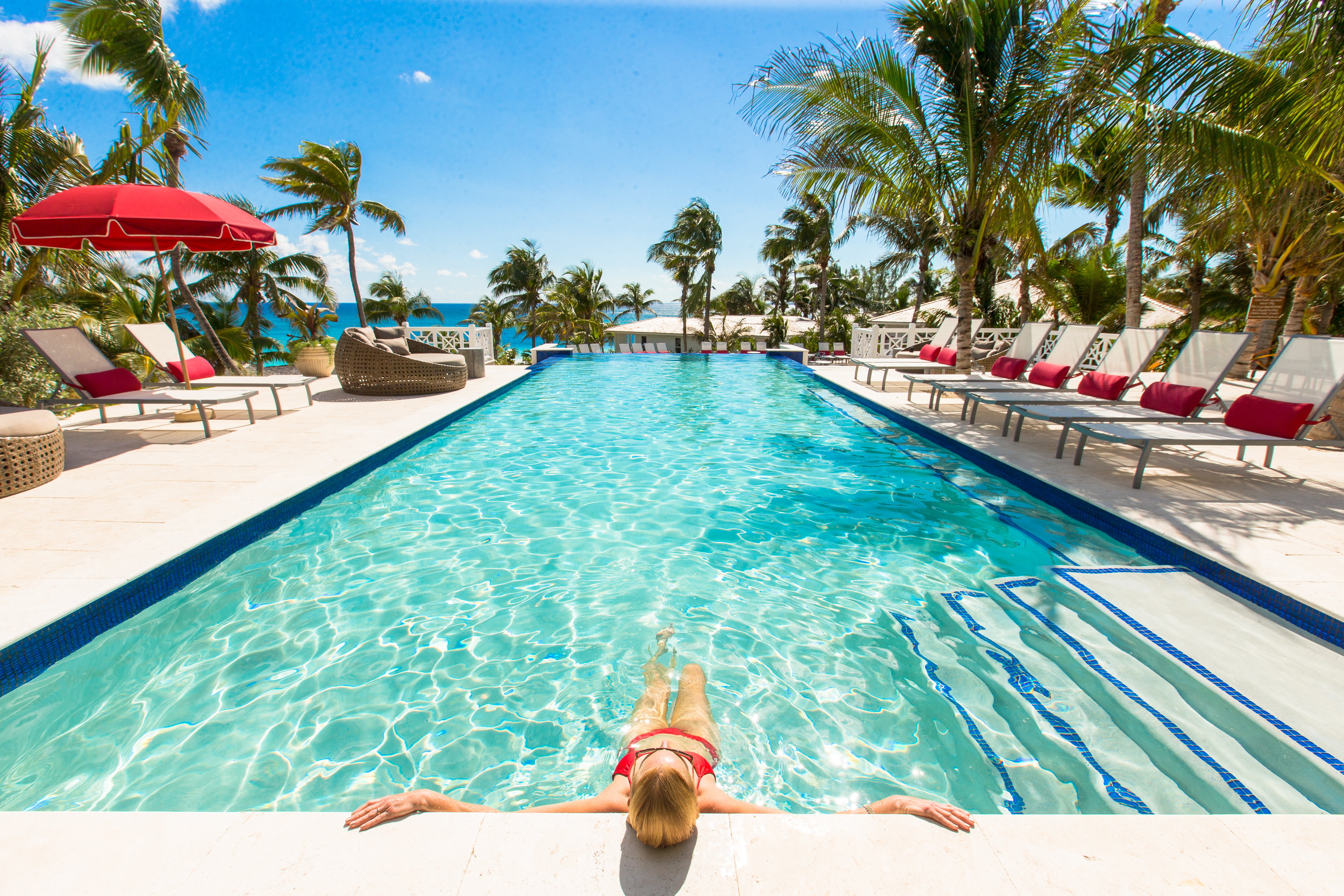 Coral Sands Hotel