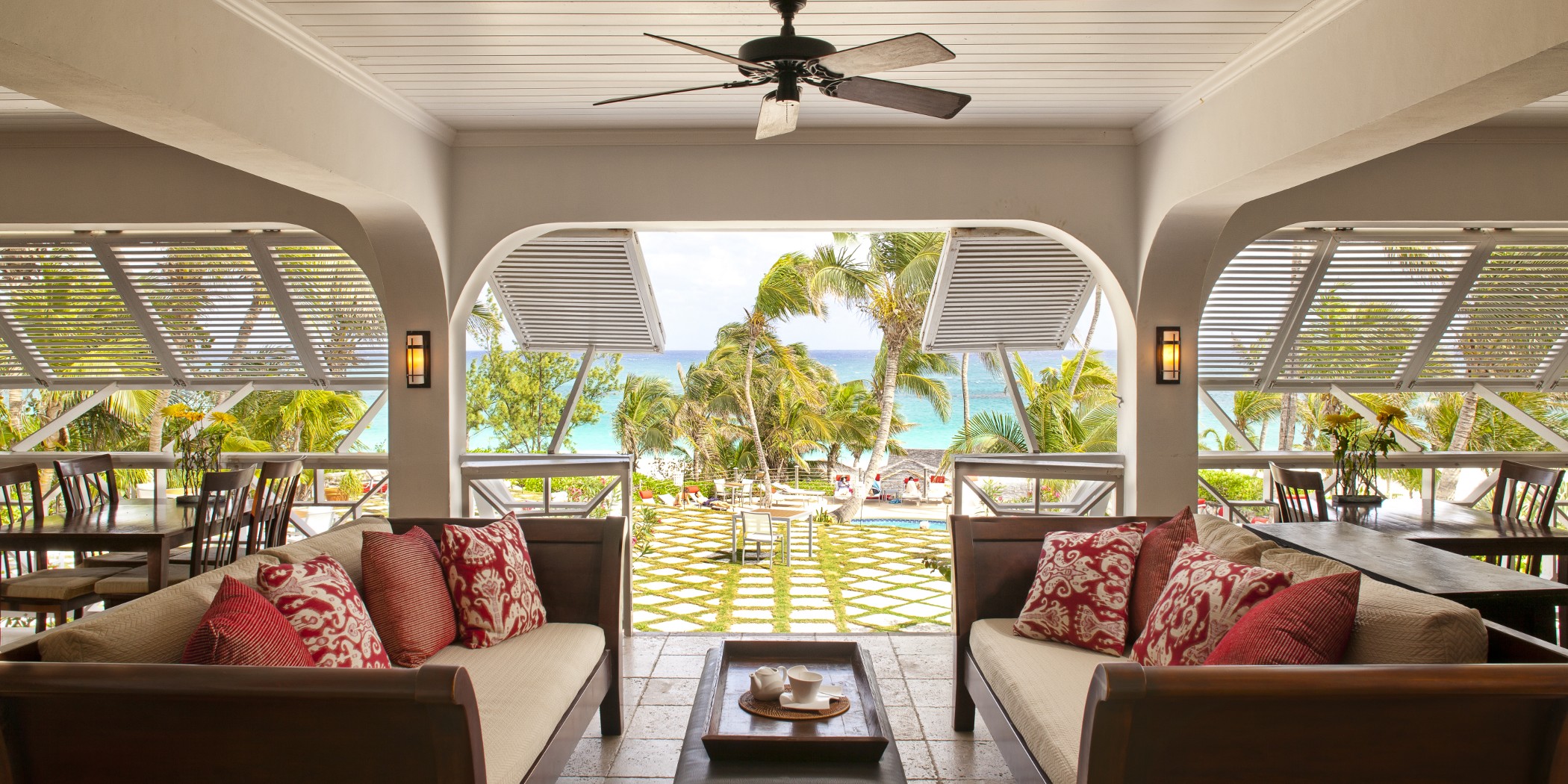 Coral Sands Hotel